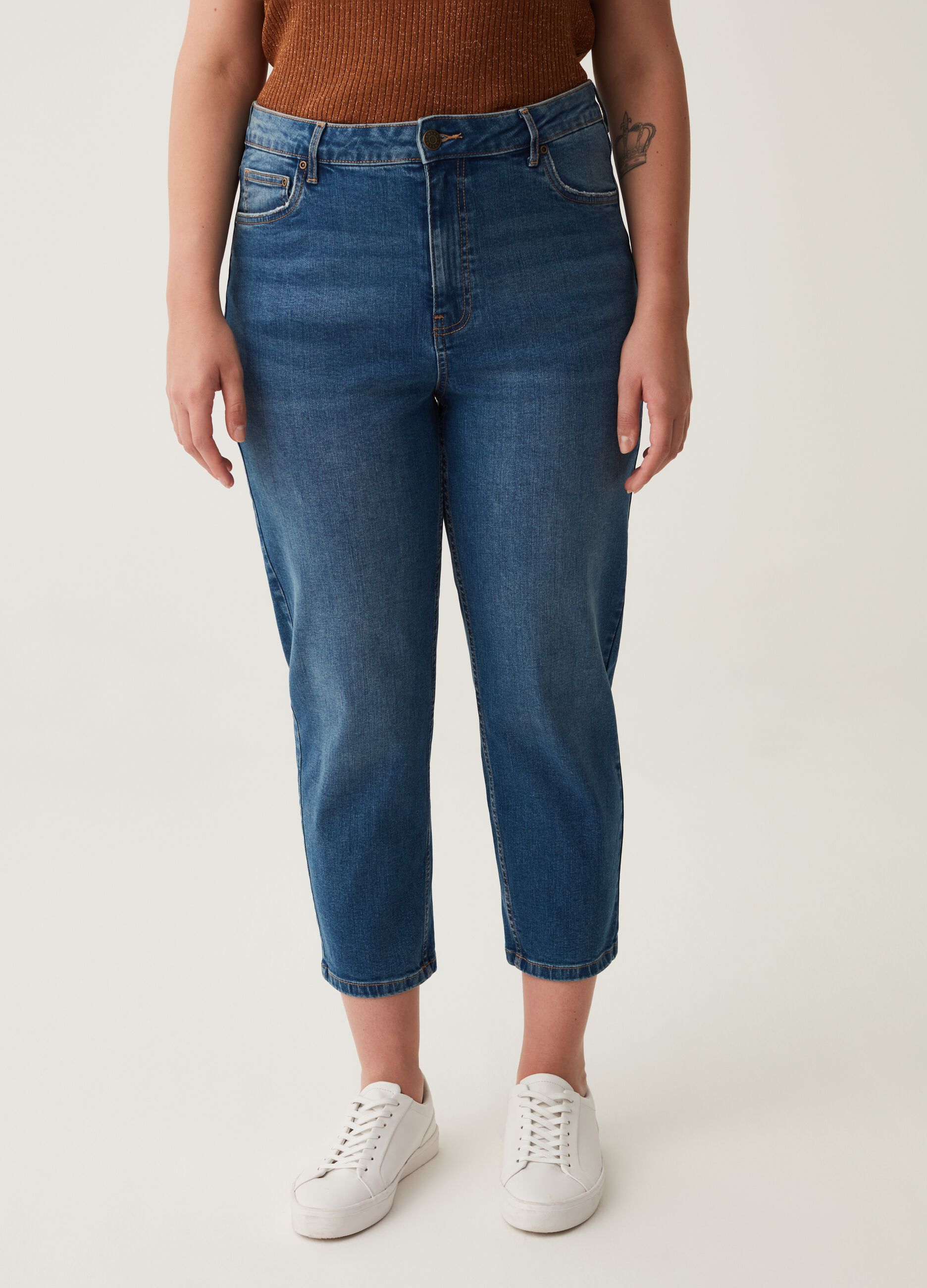 Curvy cropped stretch jeans