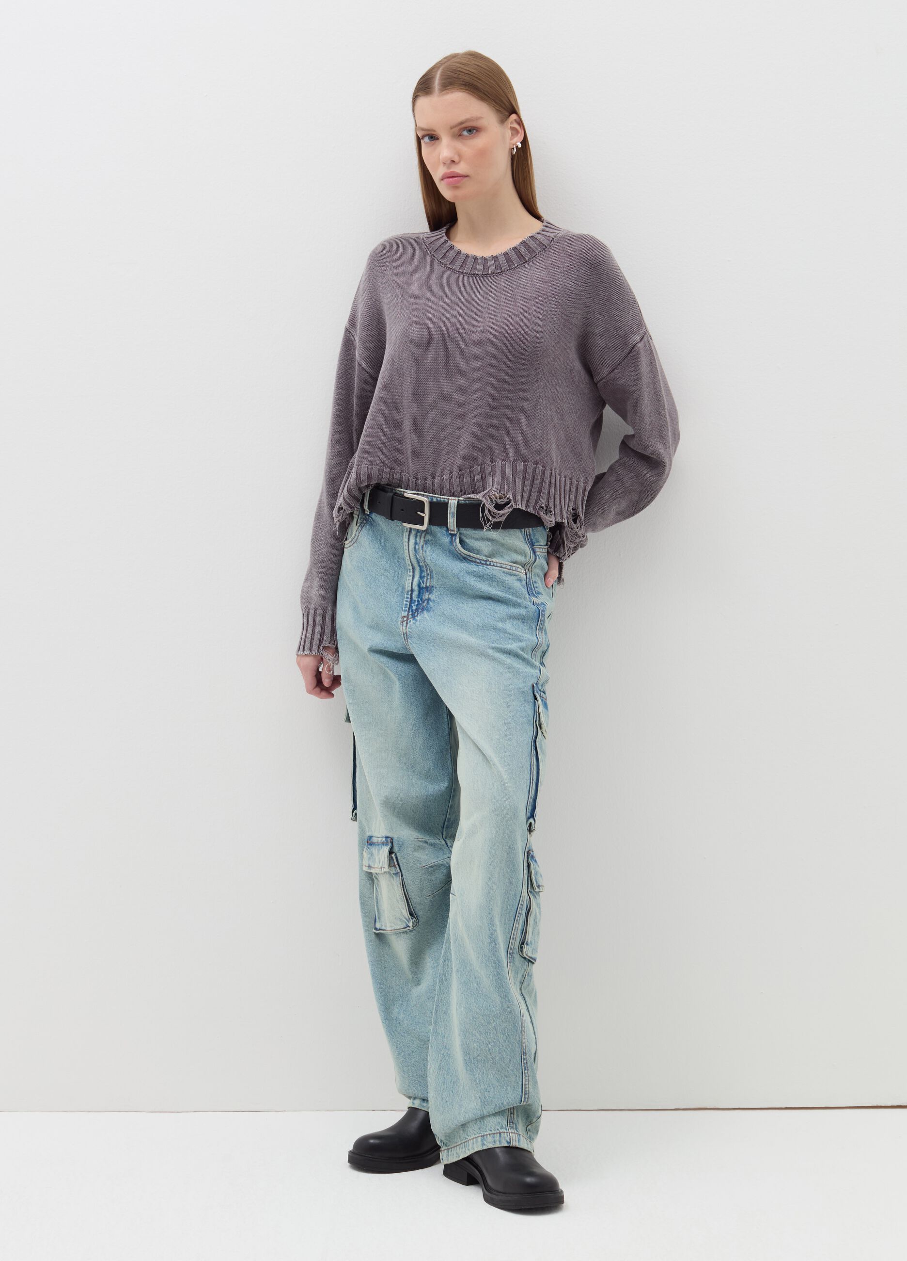 Wide-leg cargo jeans