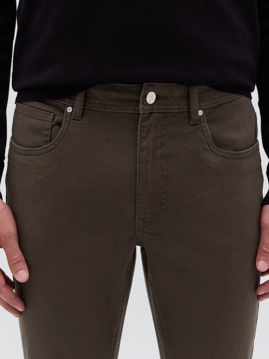 Stretch twill trousers with five pockets_3