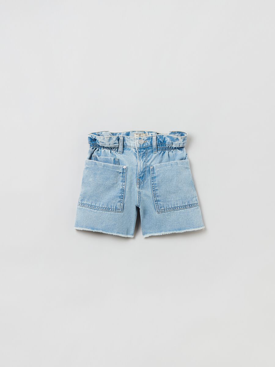 Denim shorts with ruffles_0