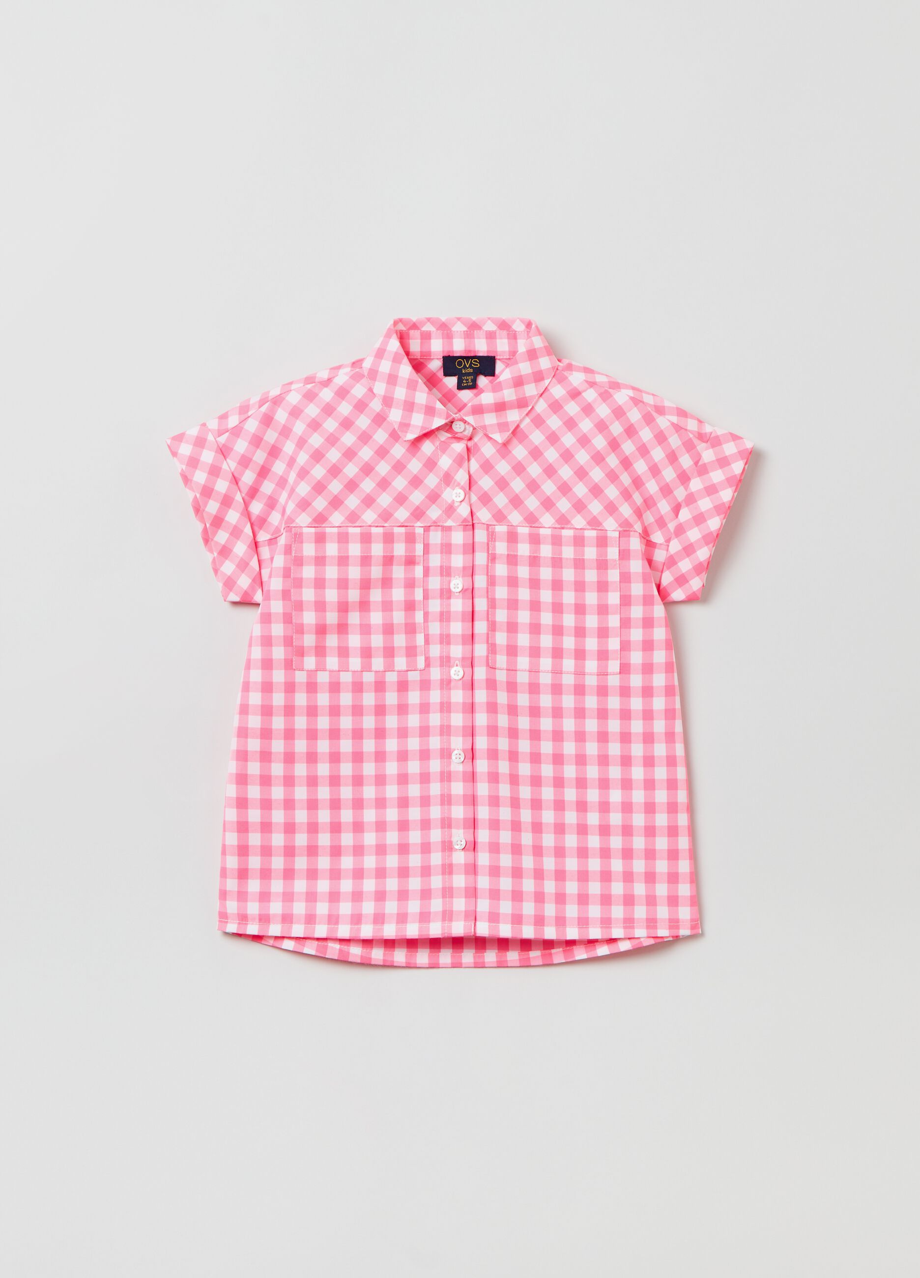 Short-sleeved shirt with gingham pattern