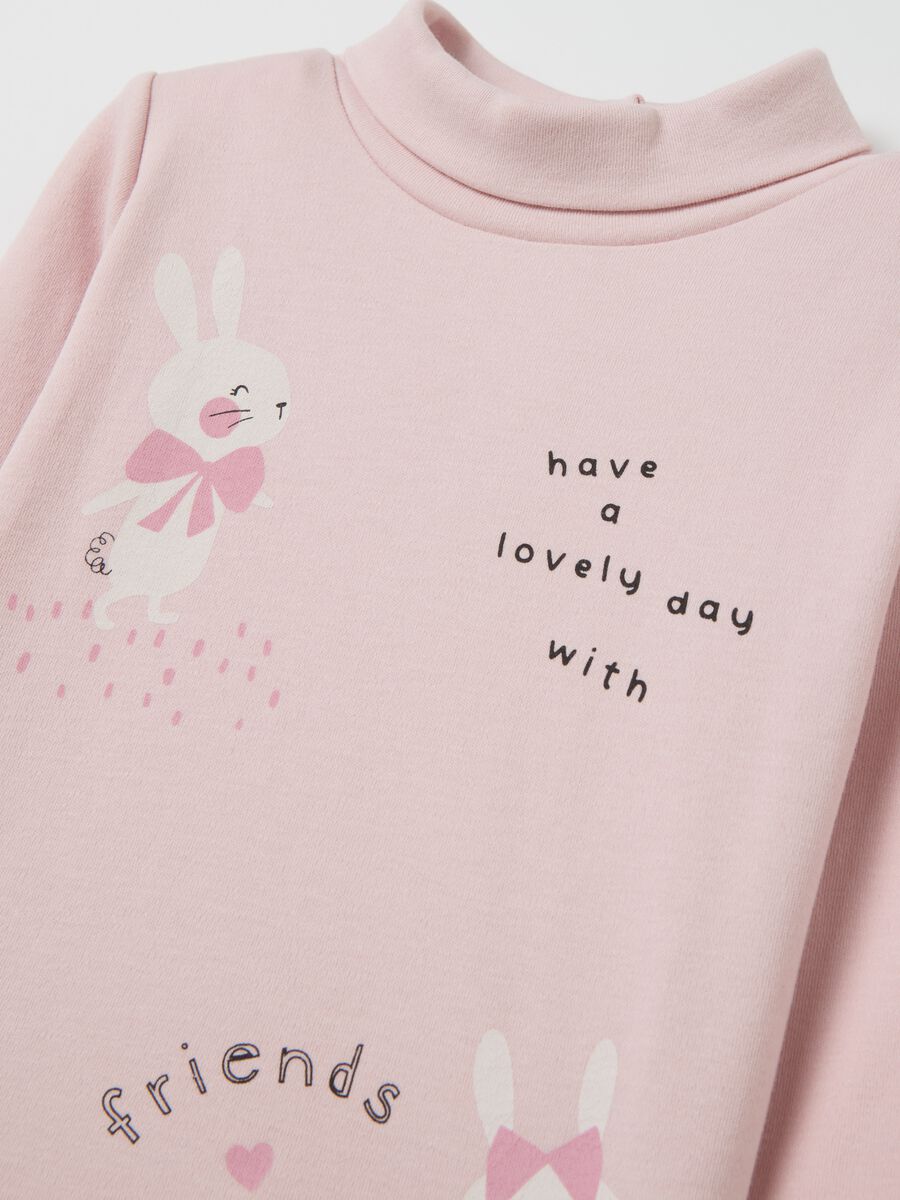 T-shirt with high neck with animals print_2