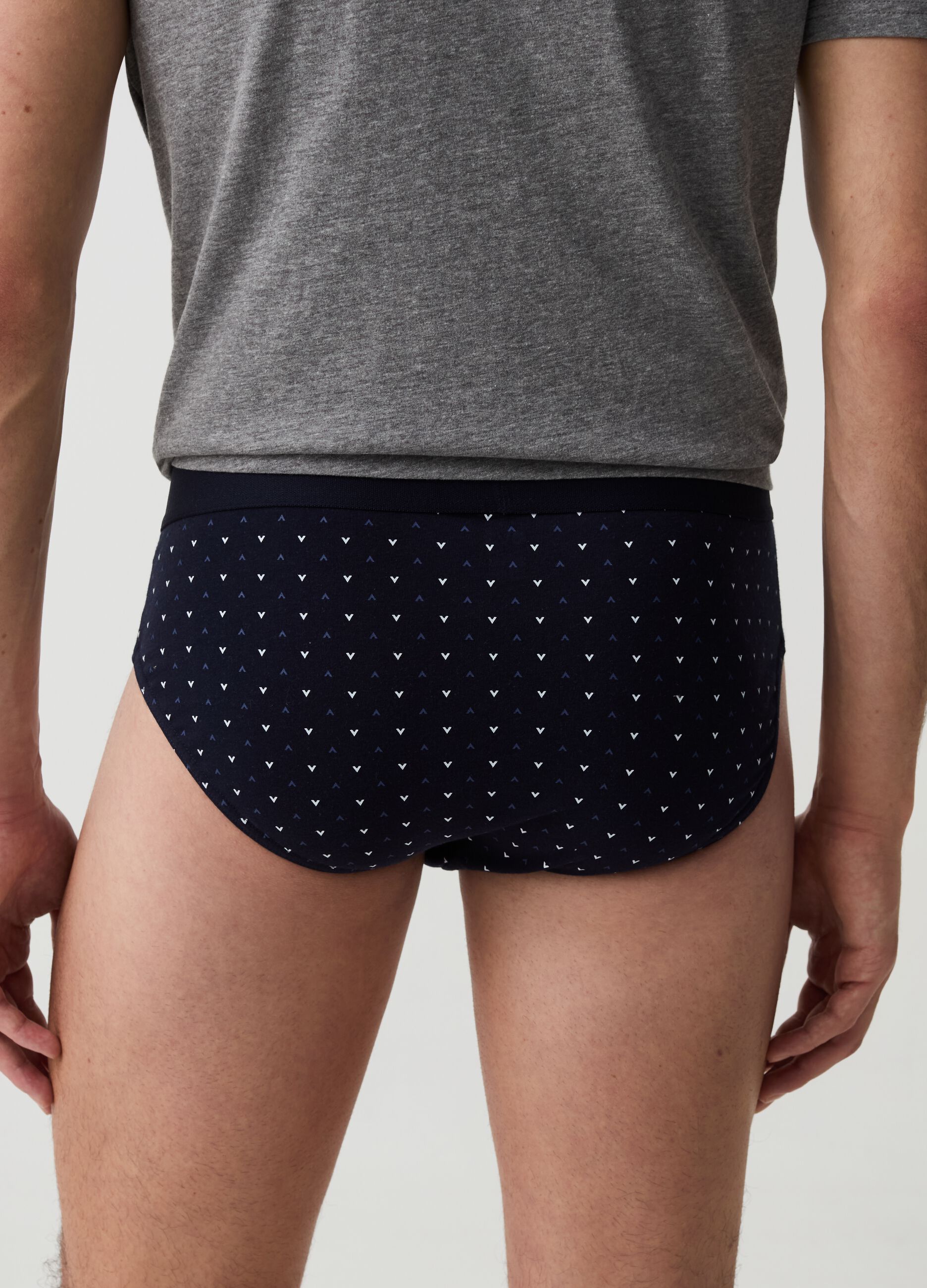 Three-pack patterned briefs in stretch organic cotton