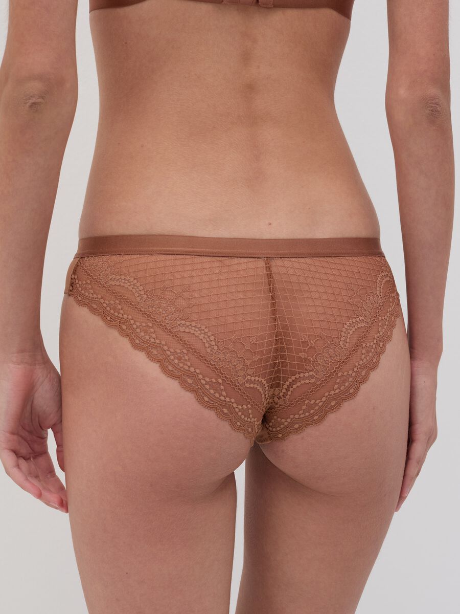 Brazilian-cut briefs with lace back_3