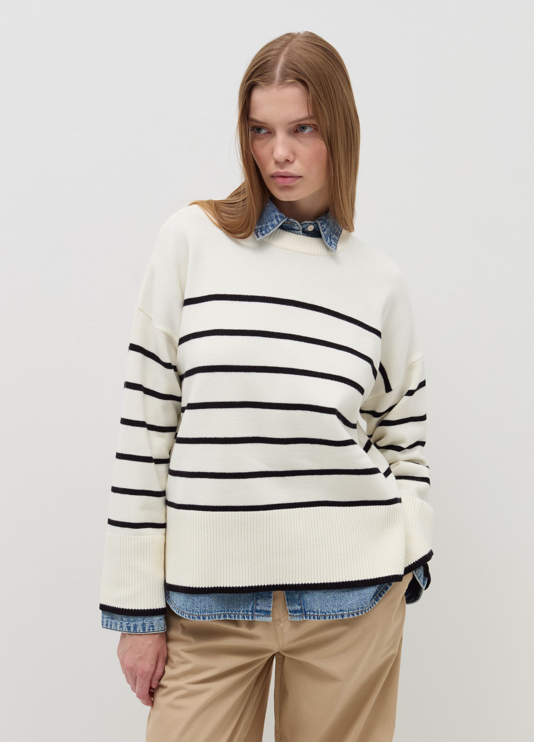 Striped pullover with slits