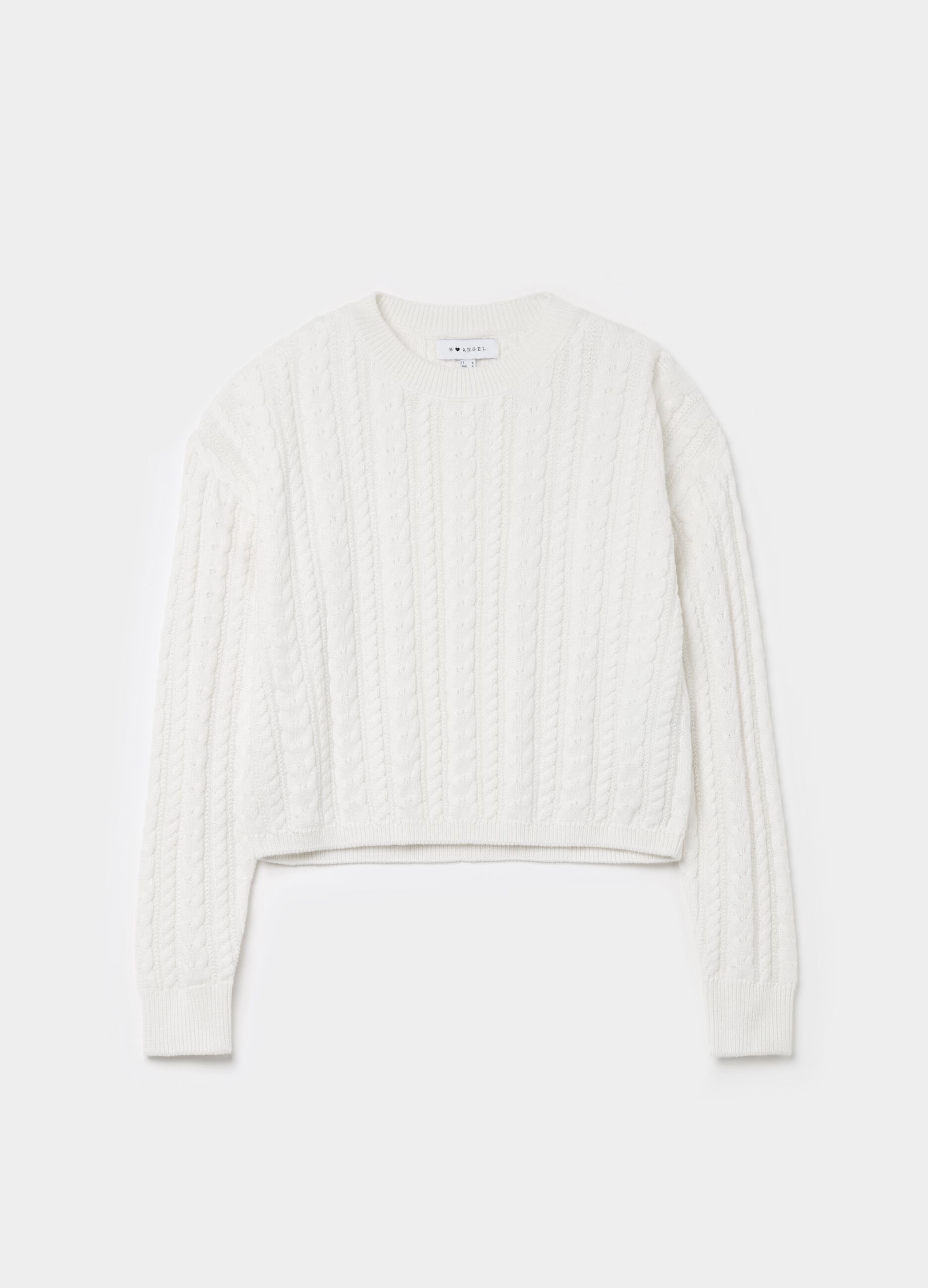 Cropped pullover with cable-knit design