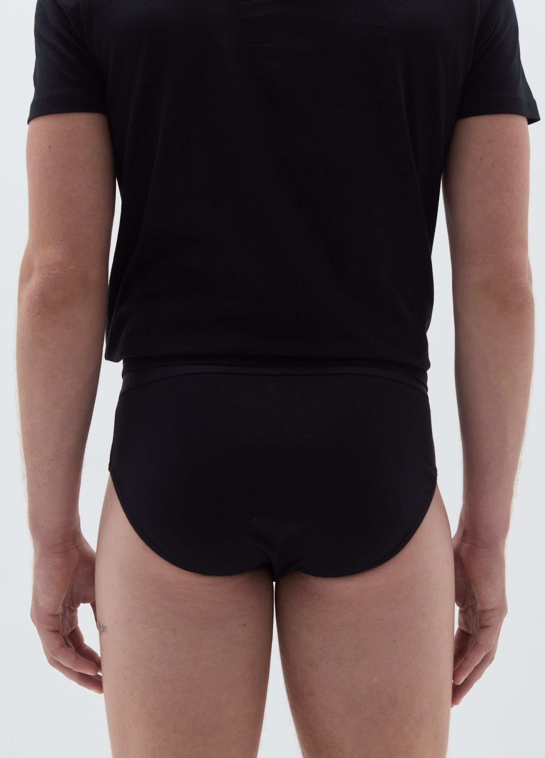 Three-pack briefs with external elastic