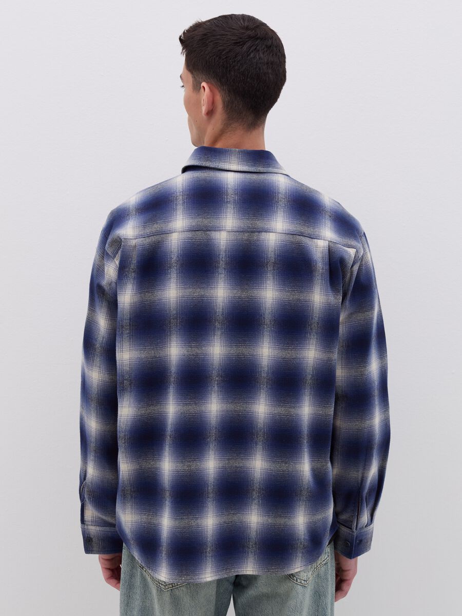 Regular-fit shirt in check flannel_2