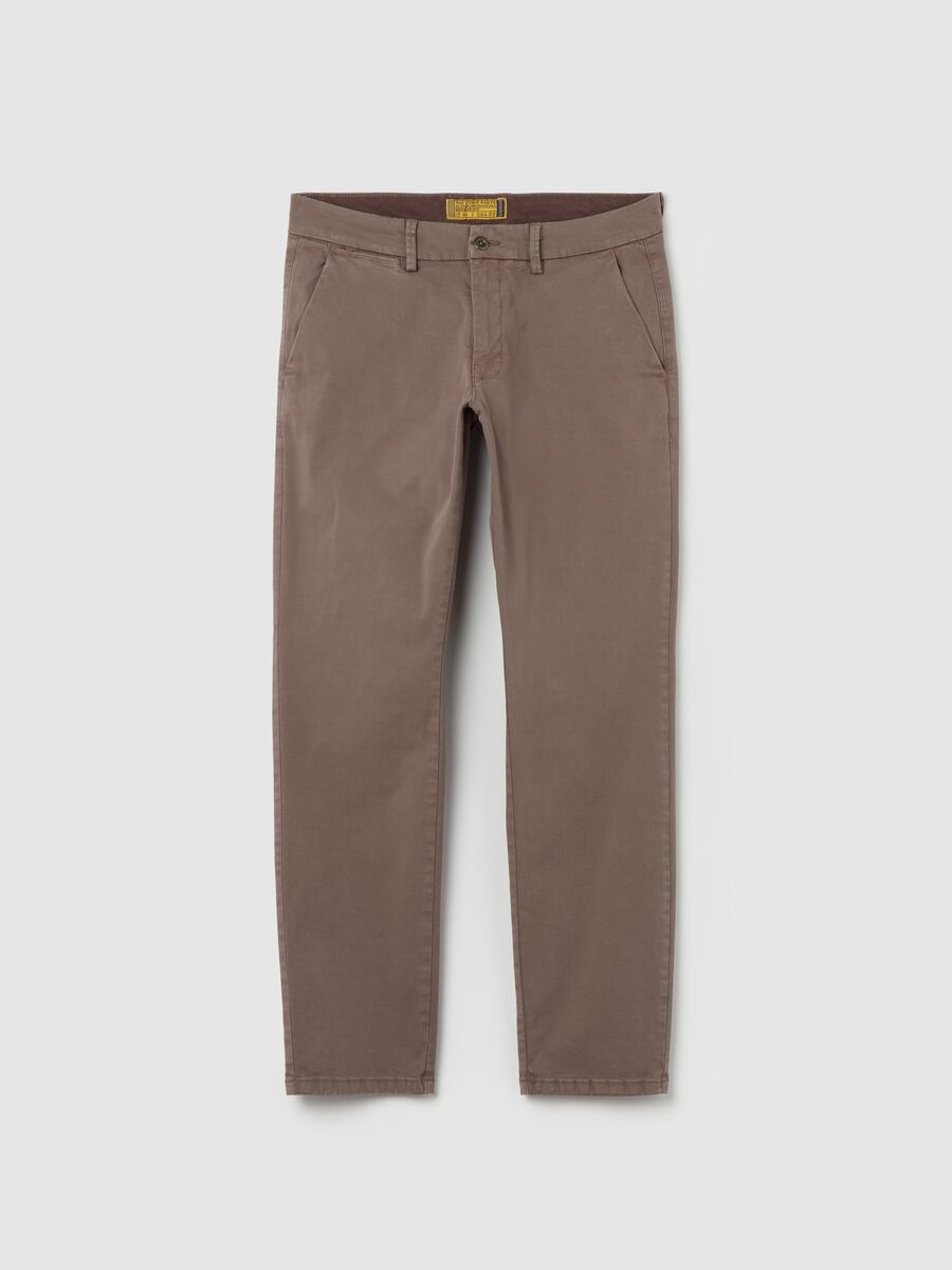 Pantalone chino regular fit in cotone stretch_0