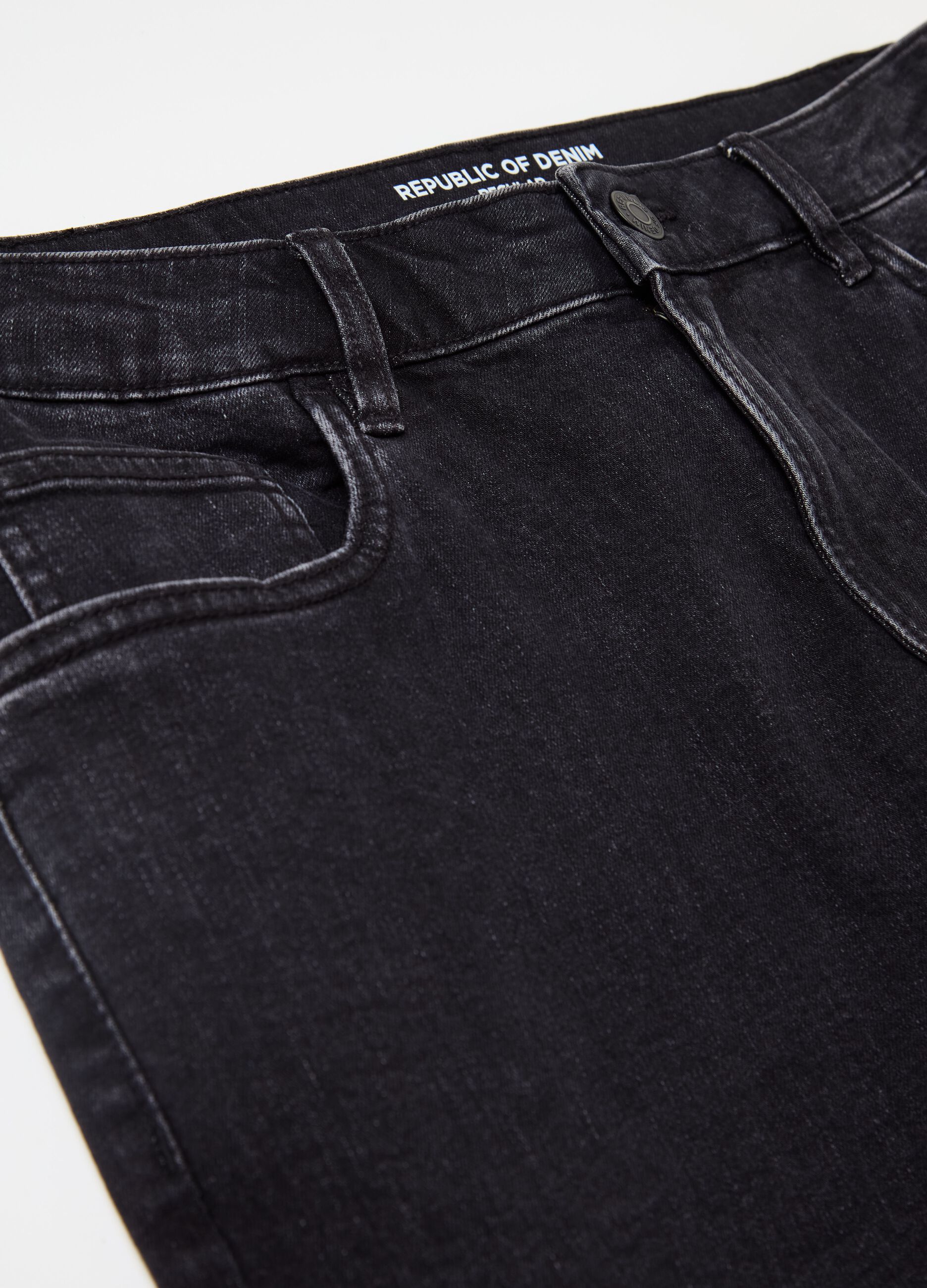 Regular-fit jeans with five pockets