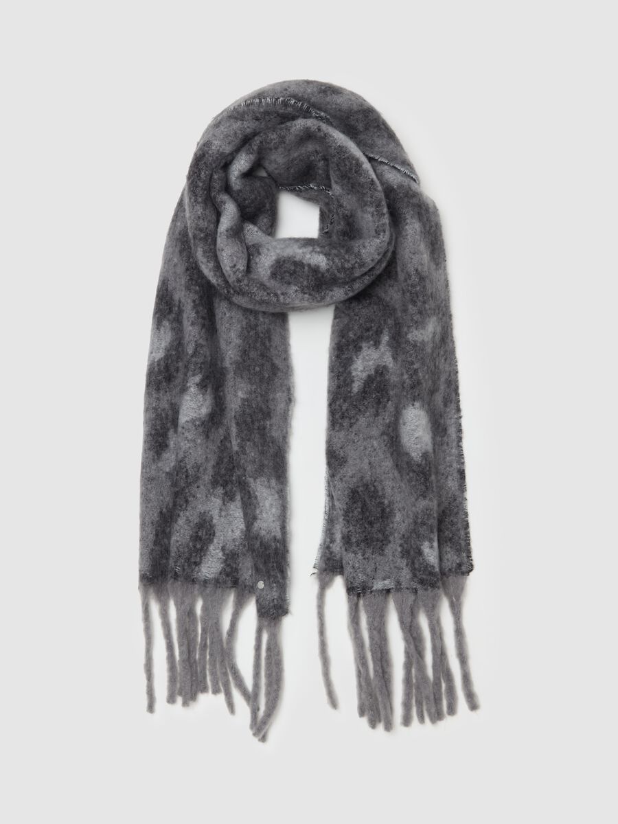 Animal print scarf with fringing_0