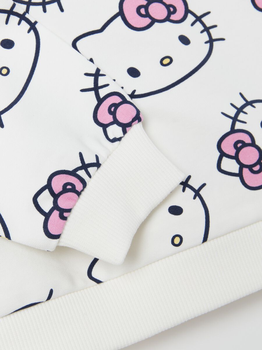 Round neck sweatshirt with Hello Kitty print_2