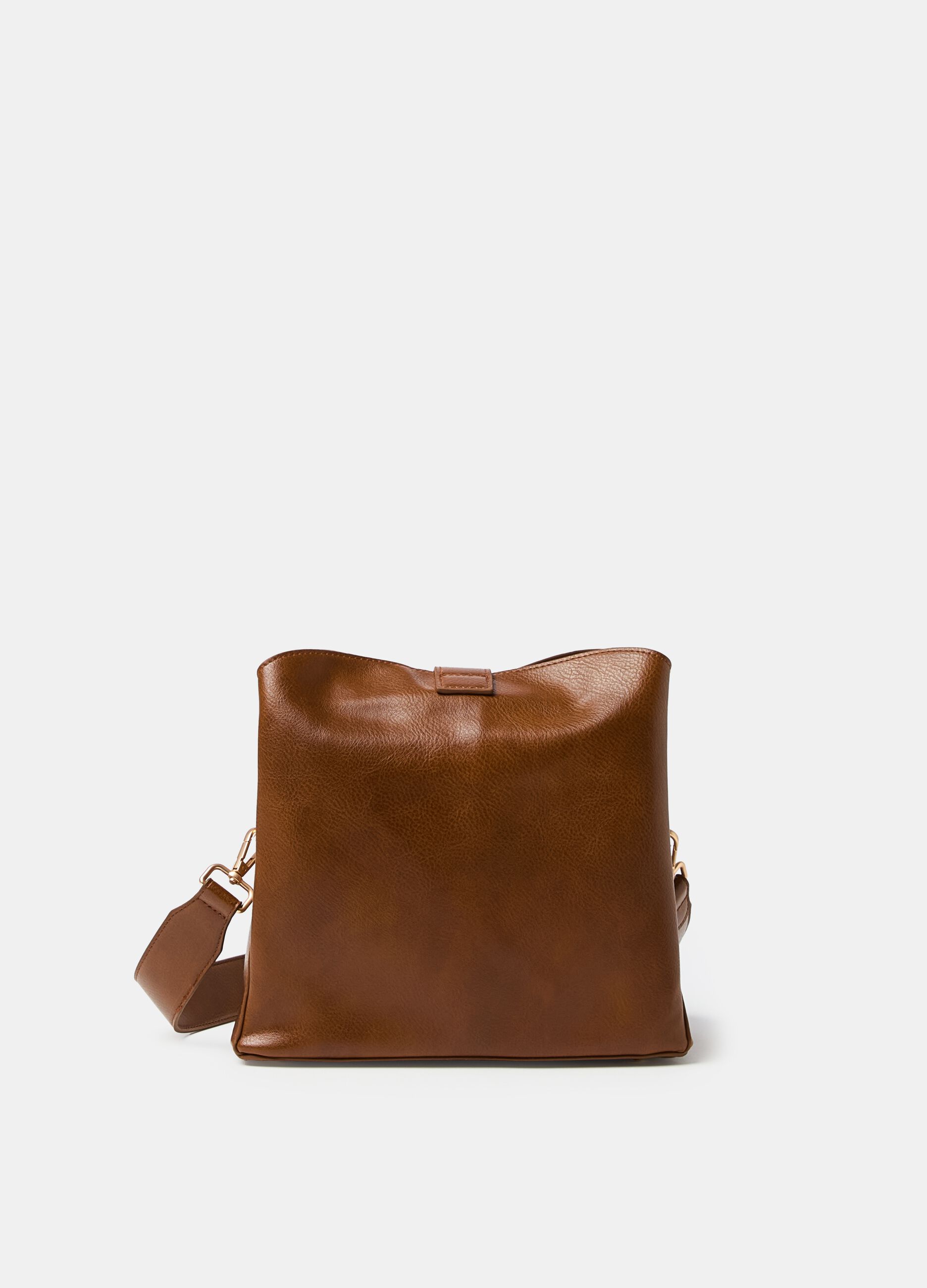 Bucket bag with external pockets