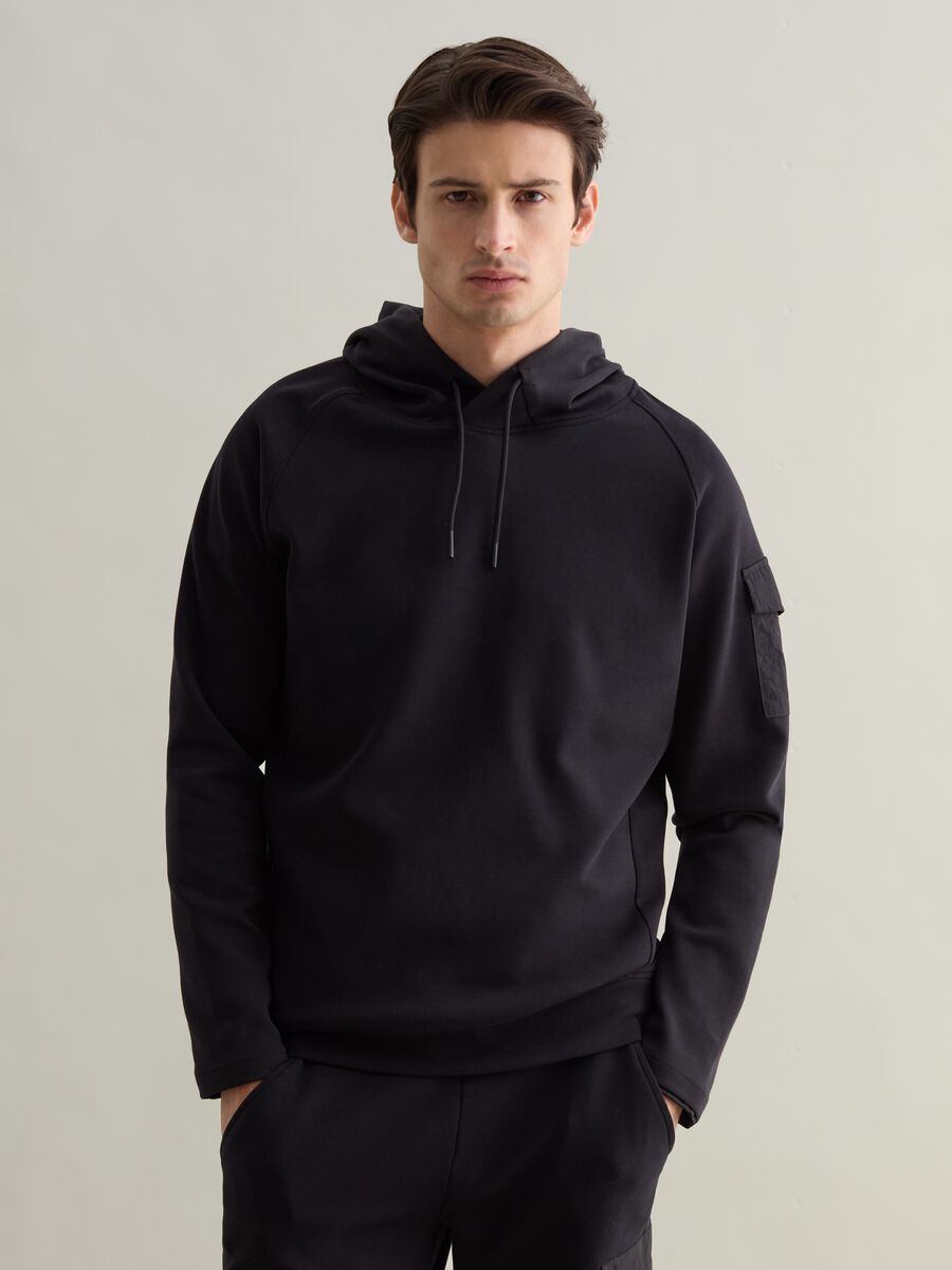 Tech sweatshirt with hood_0