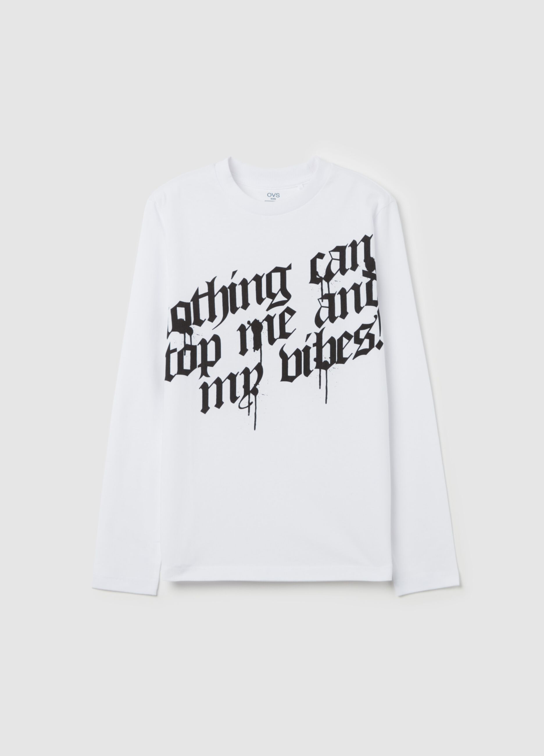 "Nothing can stop me” T-shirt with long sleeves