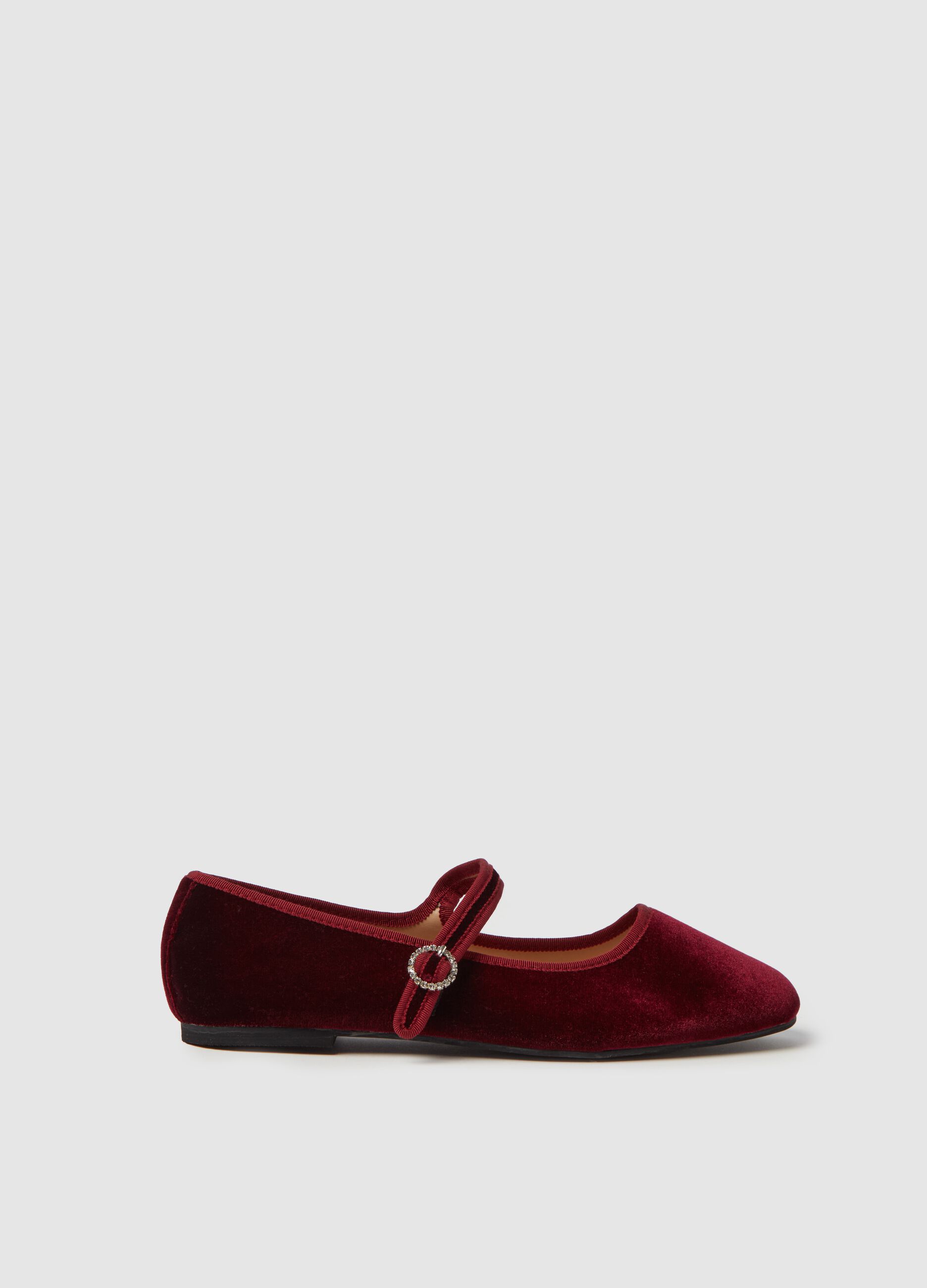 Ballerina flats in velvet with diamanté buckle