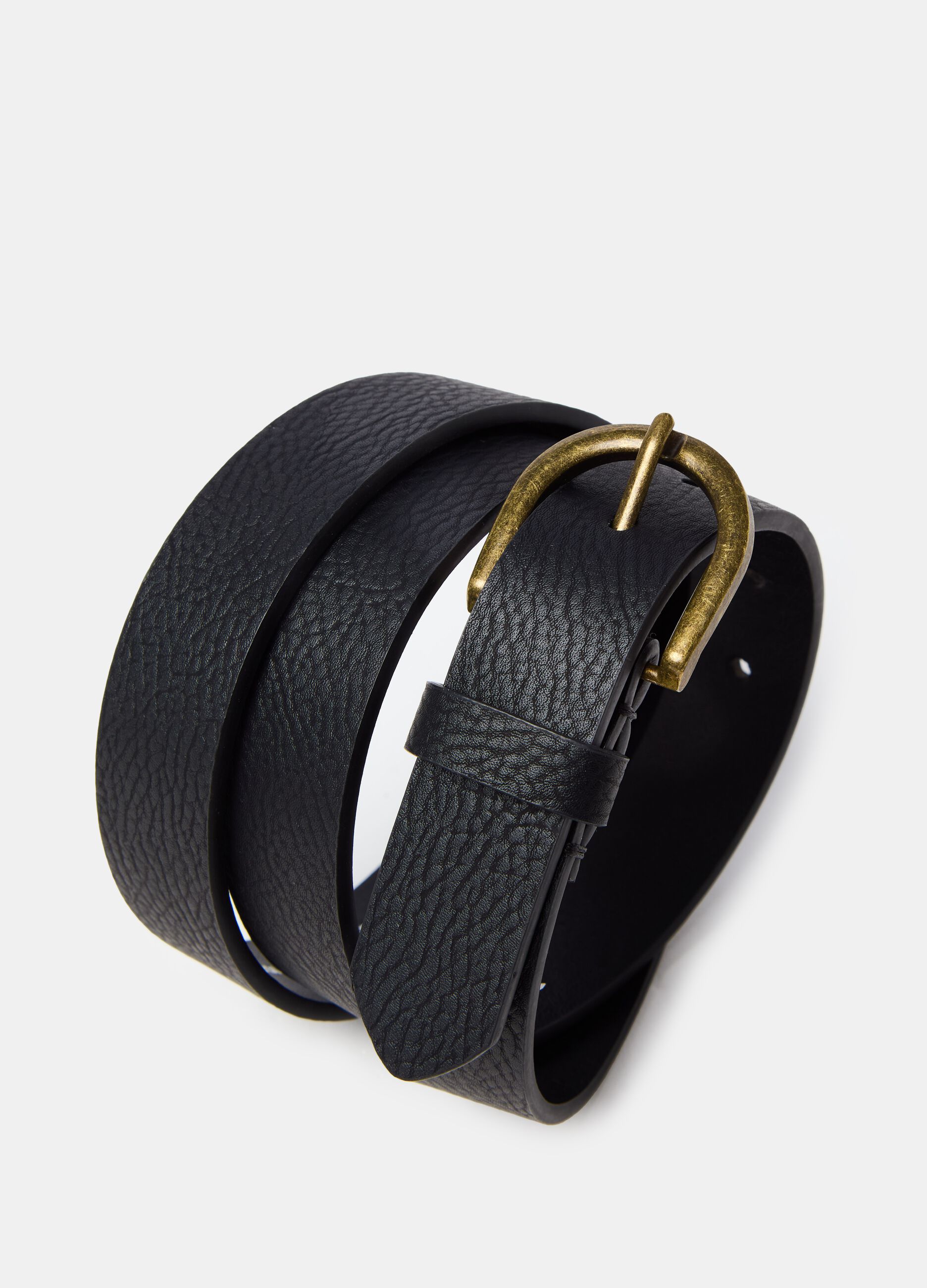 Hammered-effect belt