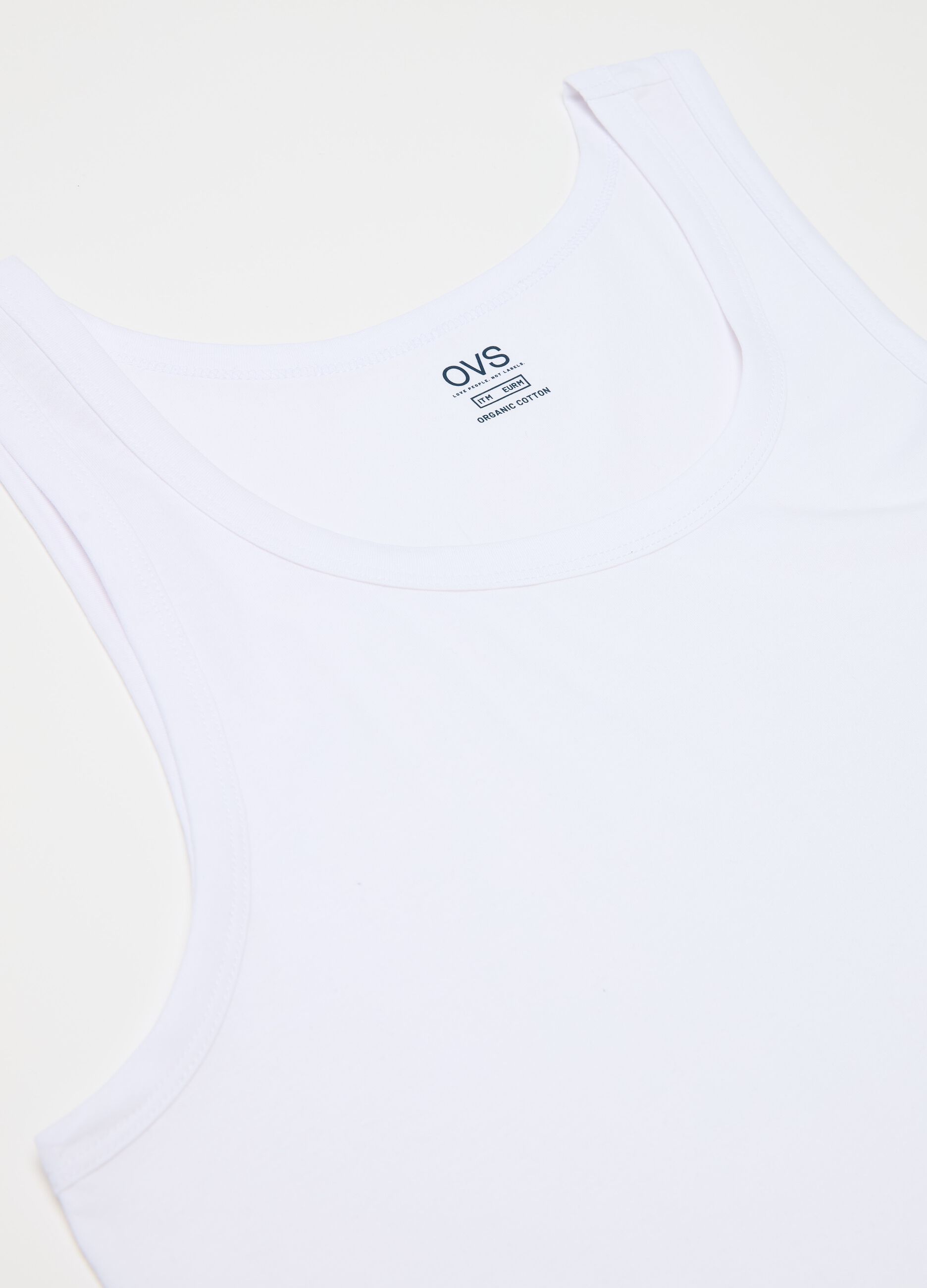 Three-pack racerback vests in organic cotton