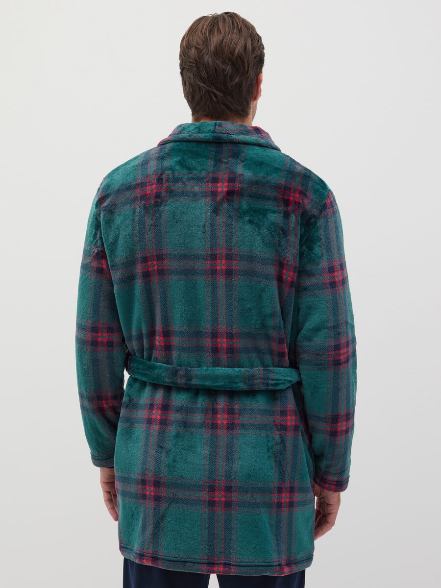 Long dressing gown in fleece with tartan pattern_3