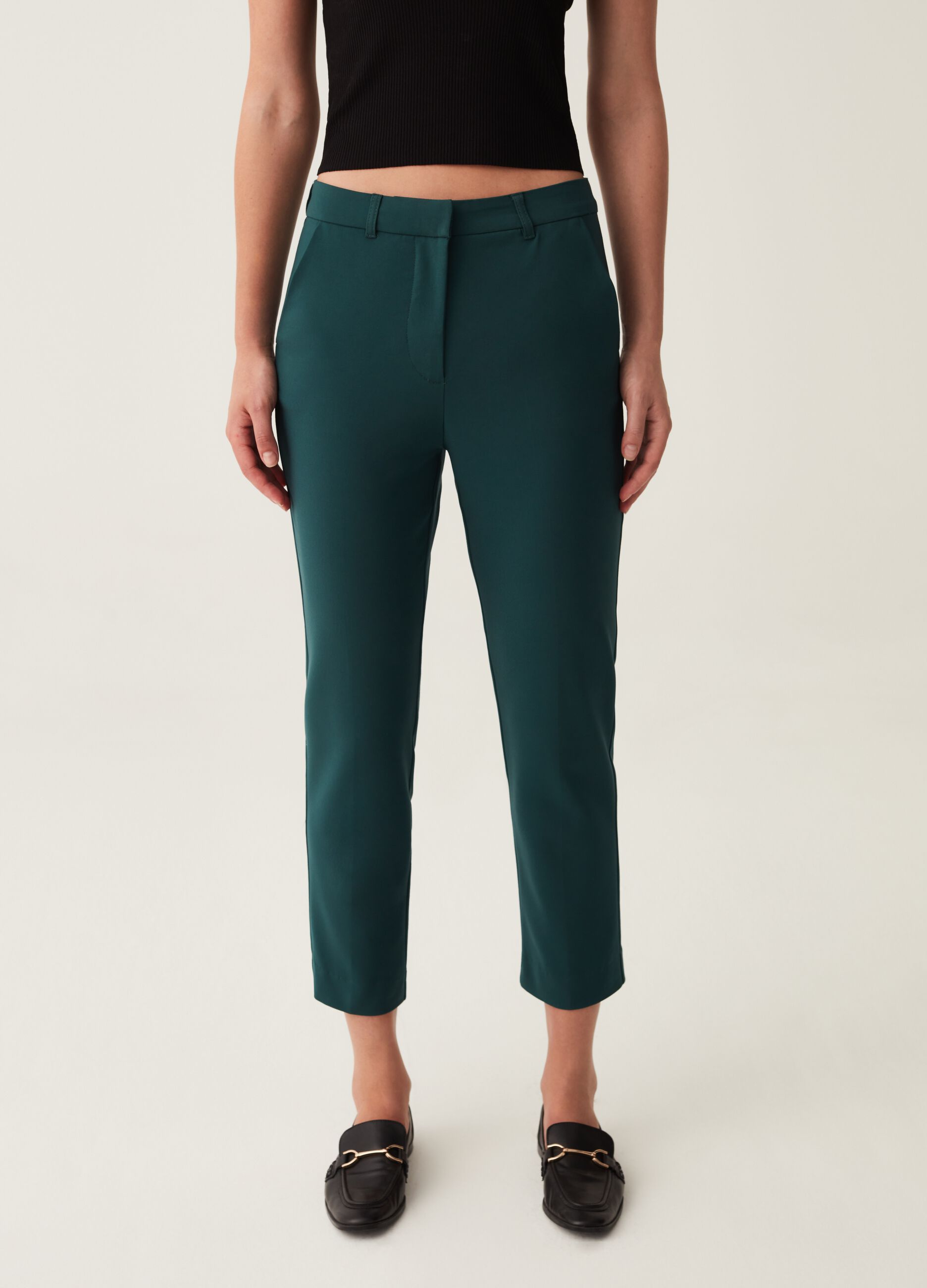 Cropped cigarette trousers