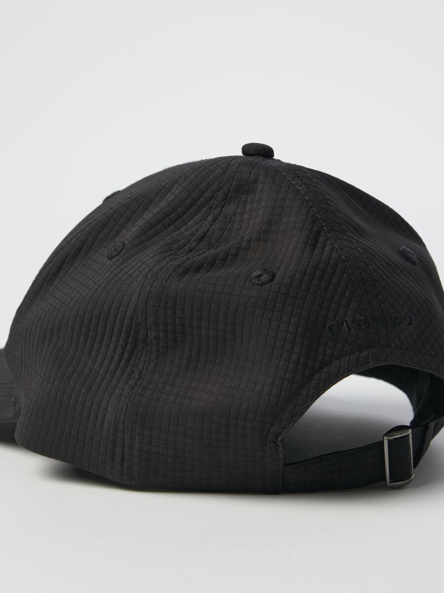 Baseball cap with ripstop weave_1