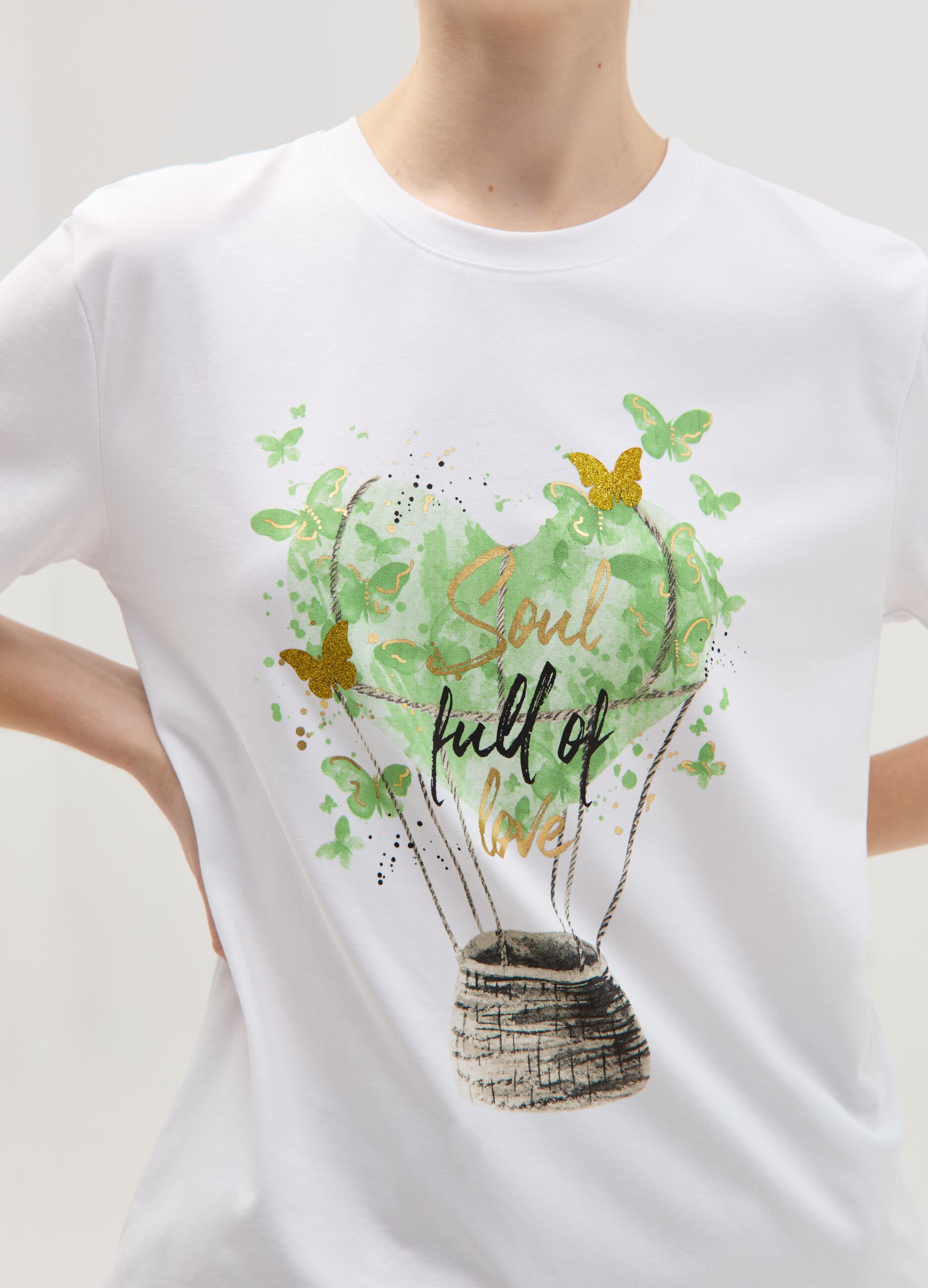 T-shirt with hot air balloon print in foil