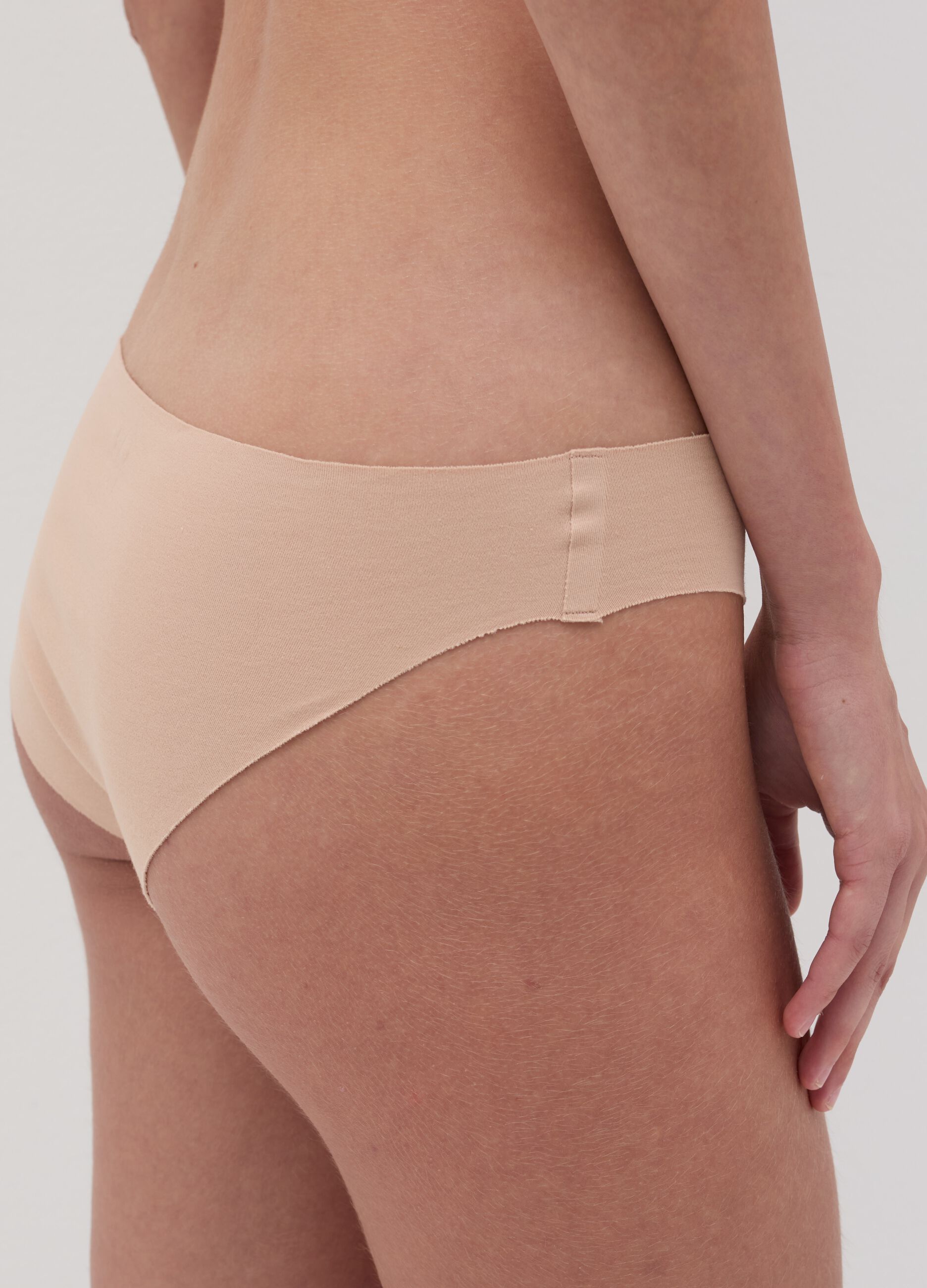 Slip in cotone bio stretch con taglio laser