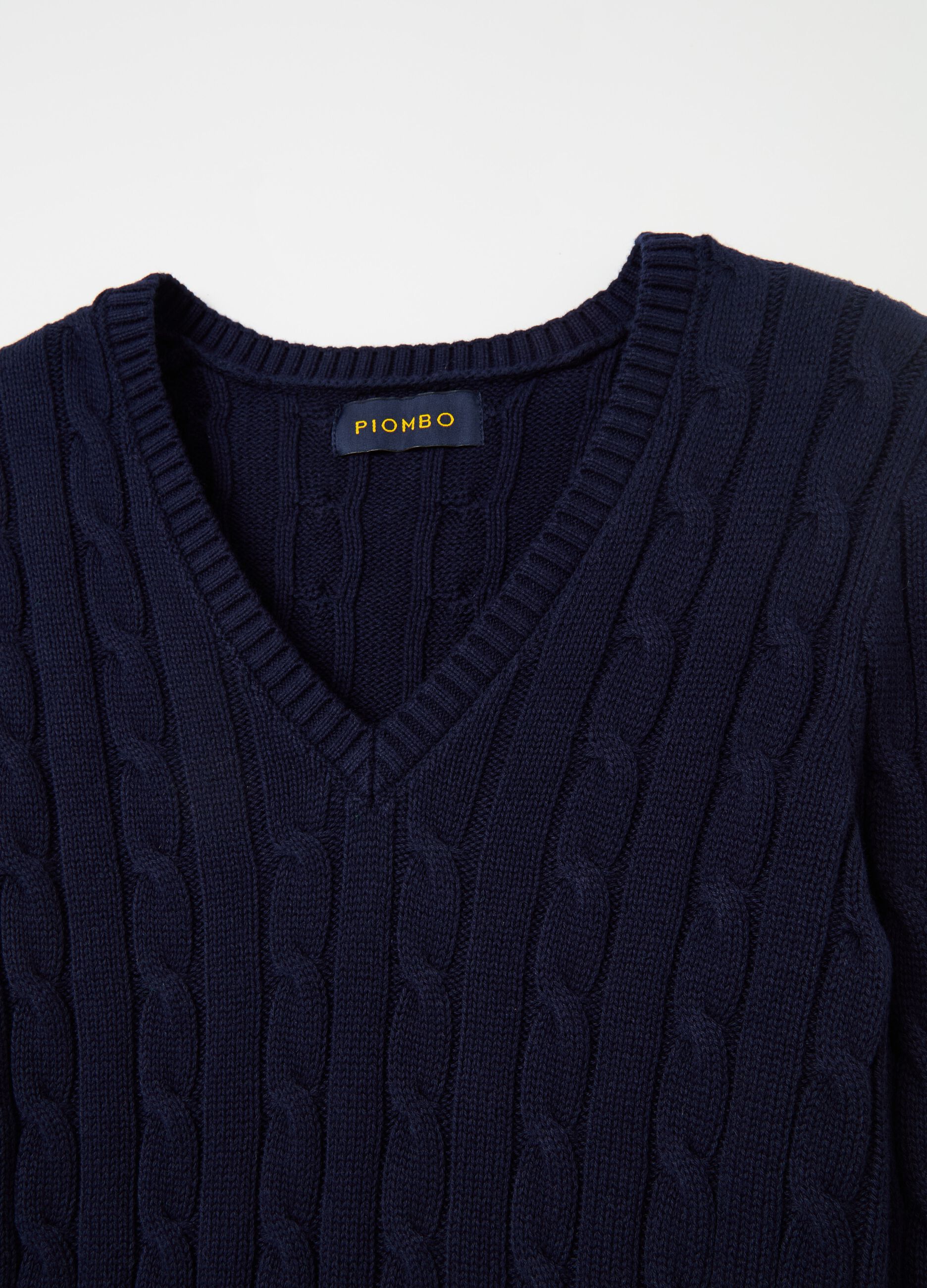 Cable-knit pullover with V neck