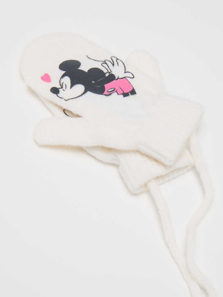 Mittens with cord and Minnie and Mickey Mouse print_2