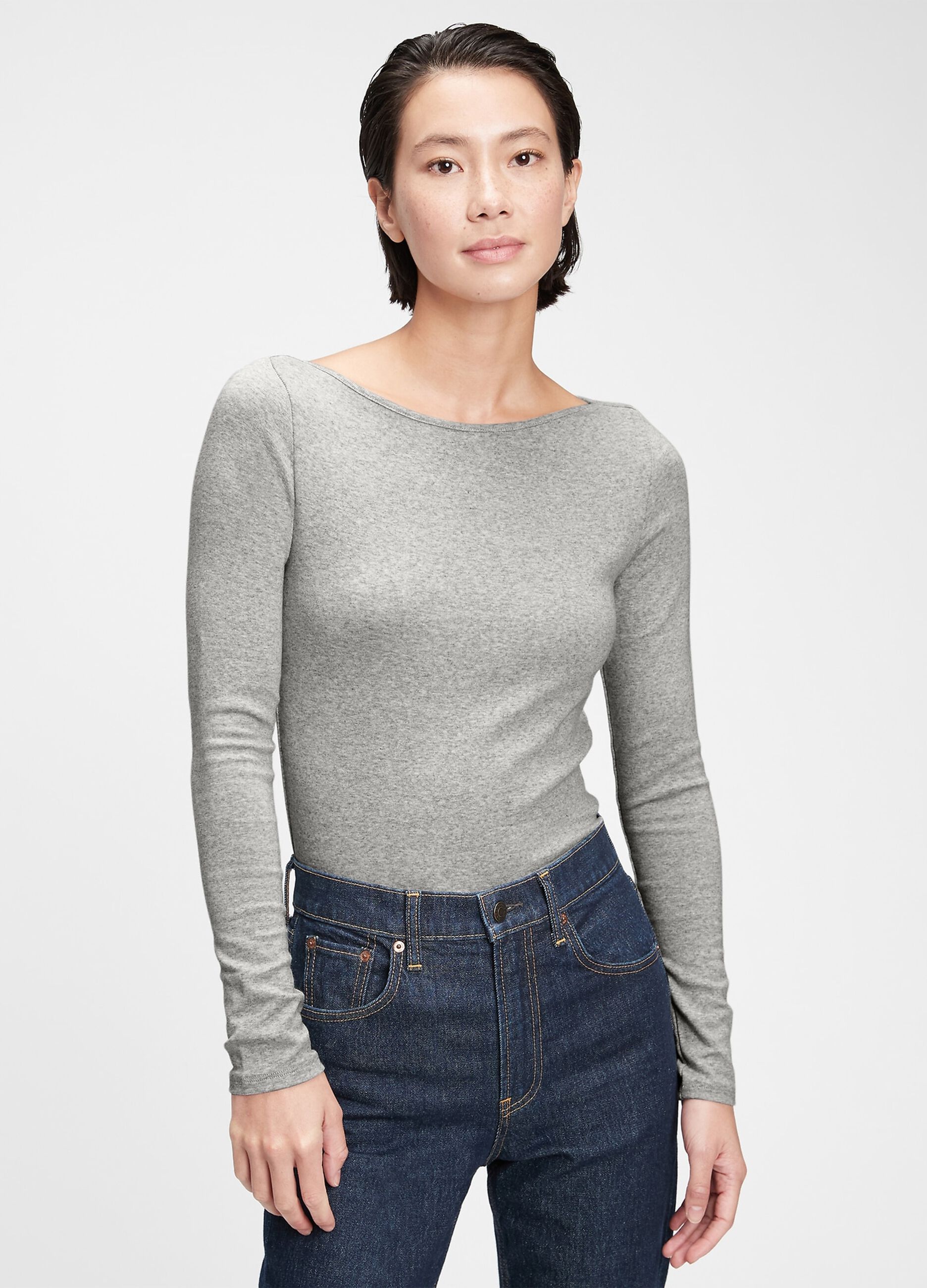 Long-sleeved T-shirt with boat neck