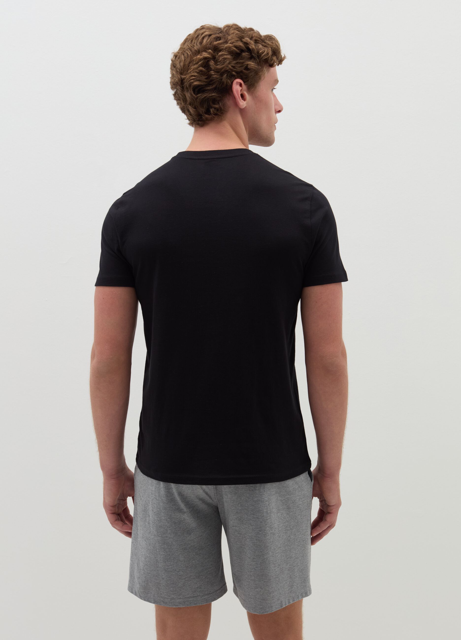 Organic cotton undershirt with round neck