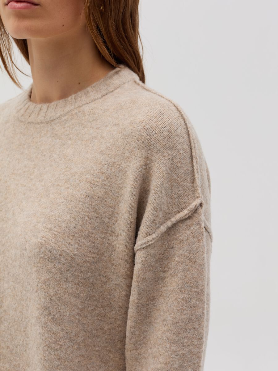 Oversized pullover in reverse stitch_2