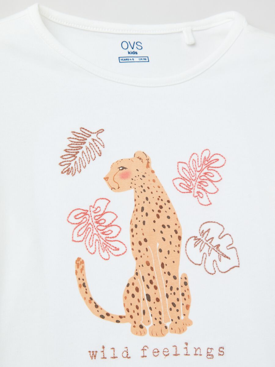 T-shirt with leopard print and round neck_2