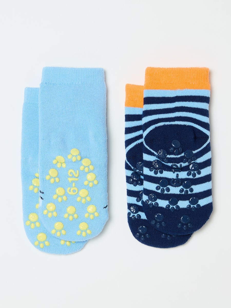 Two-pair pack slipper socks with puppies design_1