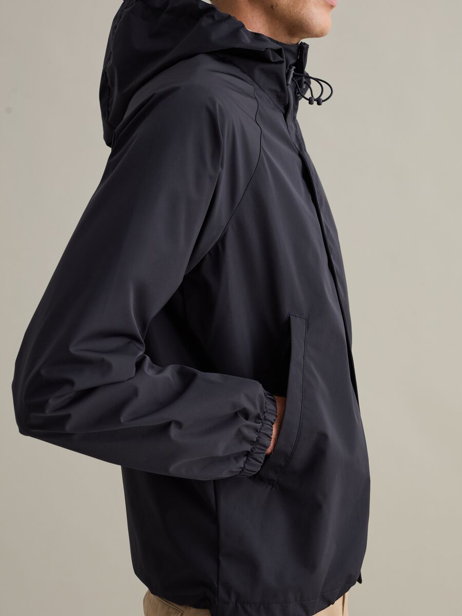 Short waterproof jacket with hood_3