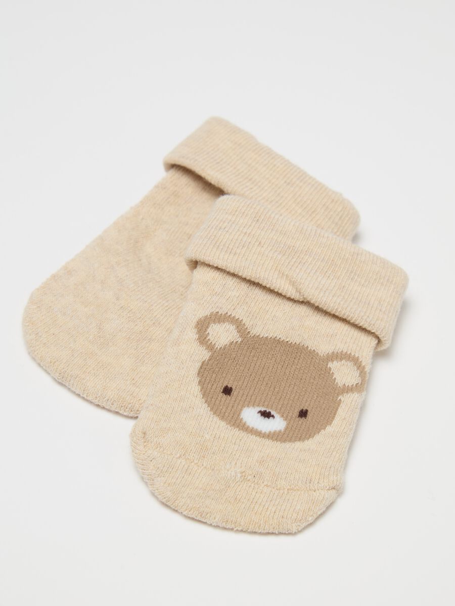 Three-pair pack stretch socks with teddy bear design_0