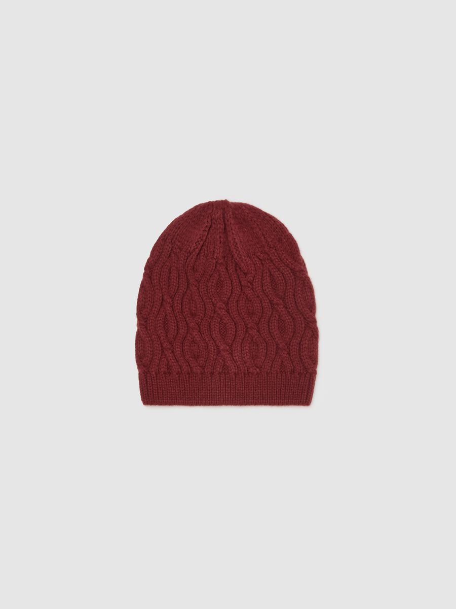 Knit hat with wavy weave_0