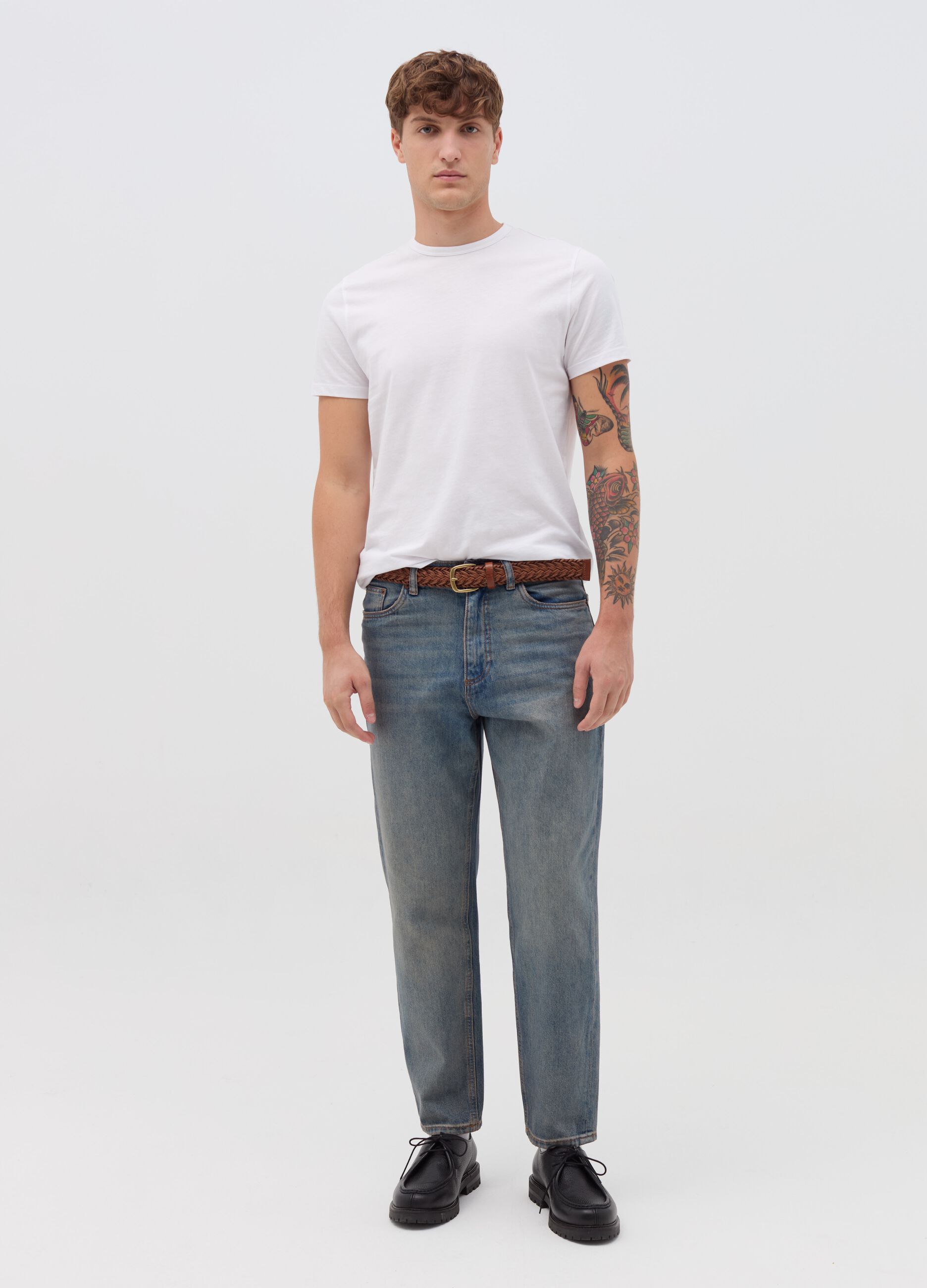 Balloon-fit acid-wash jeans