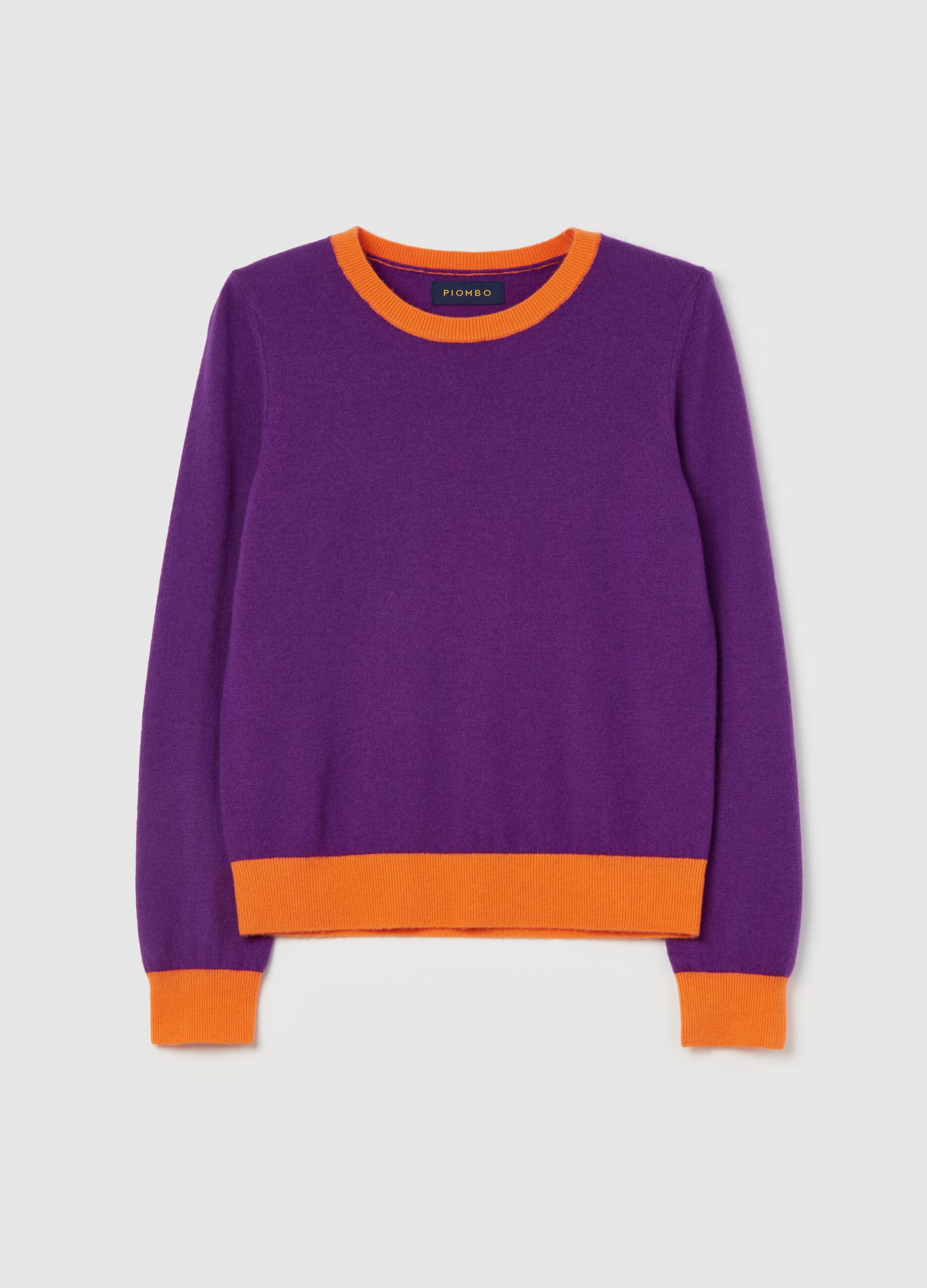 Wool pullover with contrasting trims