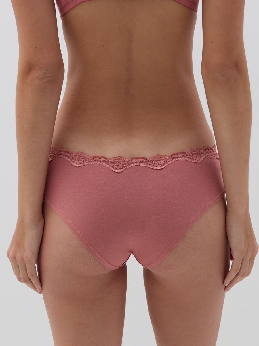 Knicker shorts in organic cotton with lace trim_3