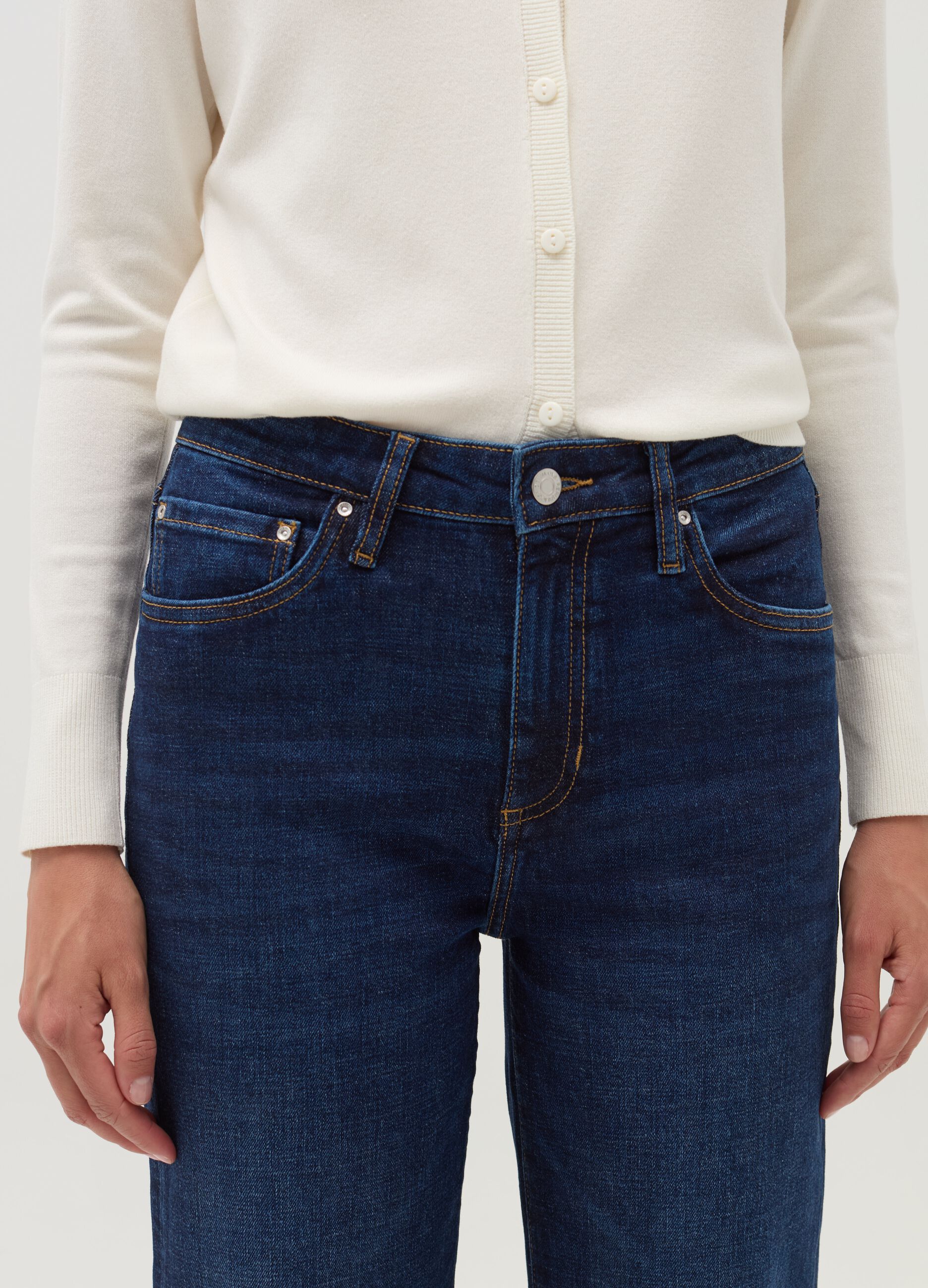 Straight-fit stretch jeans