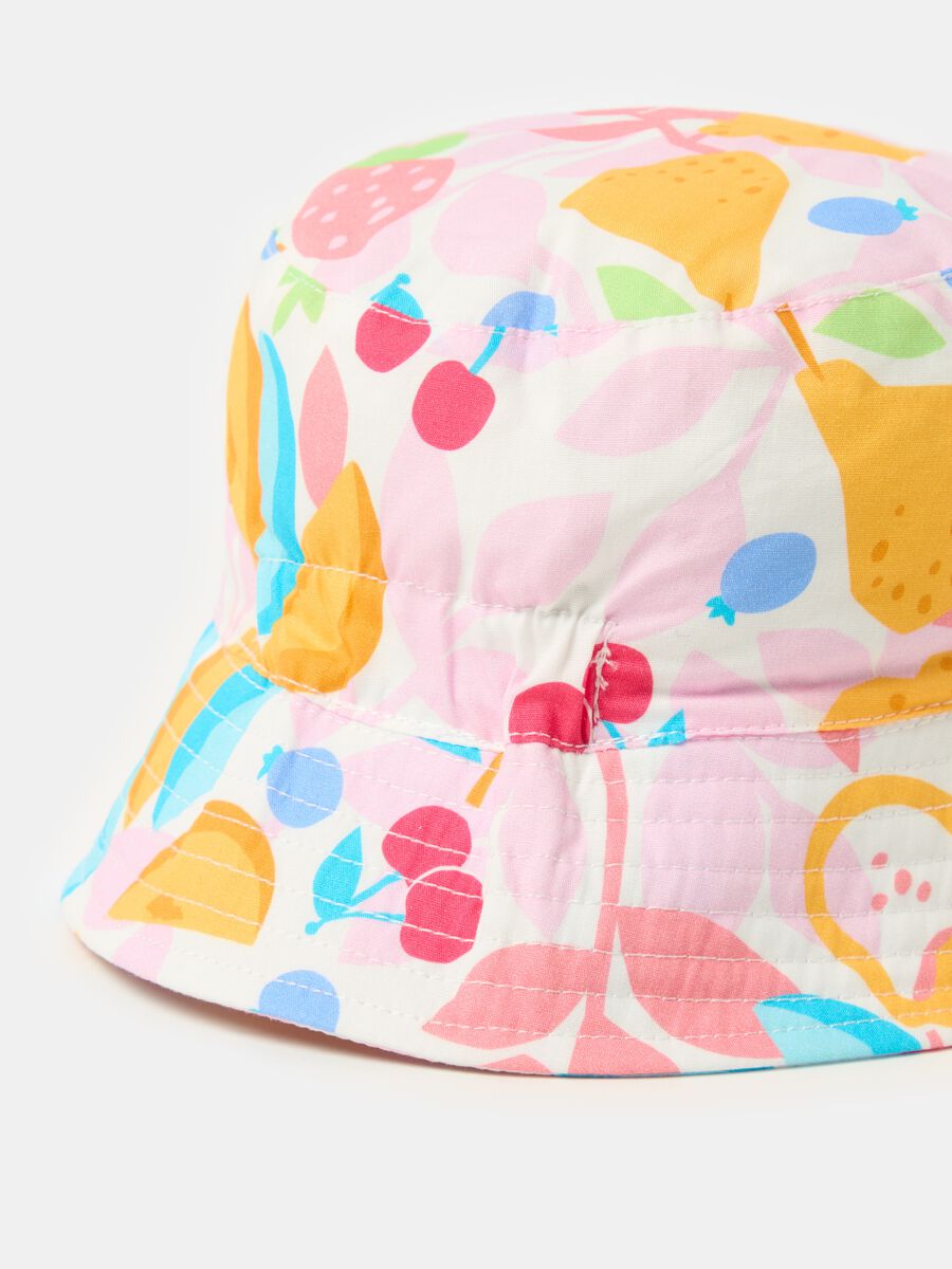Baby Girl Accessories: Scarves, Caps, Hats and much more