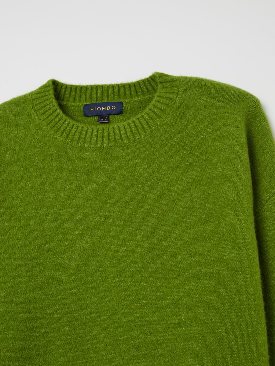 Round neck pullover_5