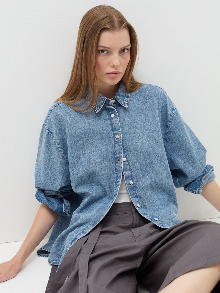 Oversized shirt in denim_1