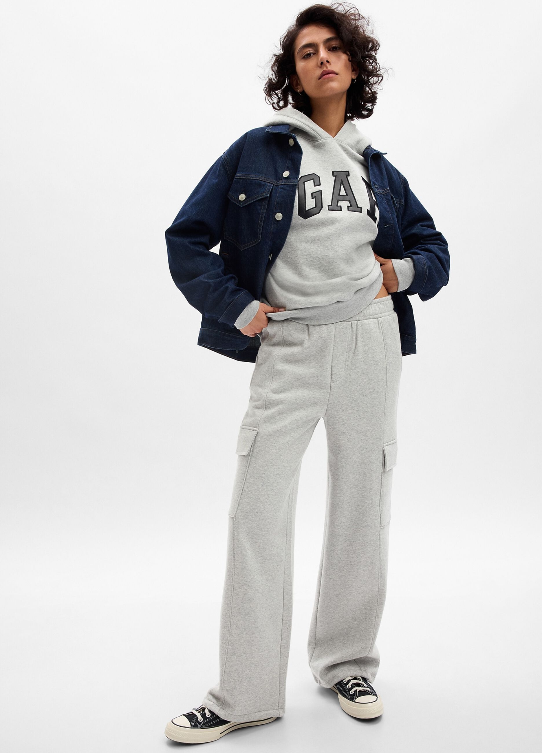 Sudadera de mujer túnica con el logotipo de Relaxed Gap · Gap · El Corte  Inglés