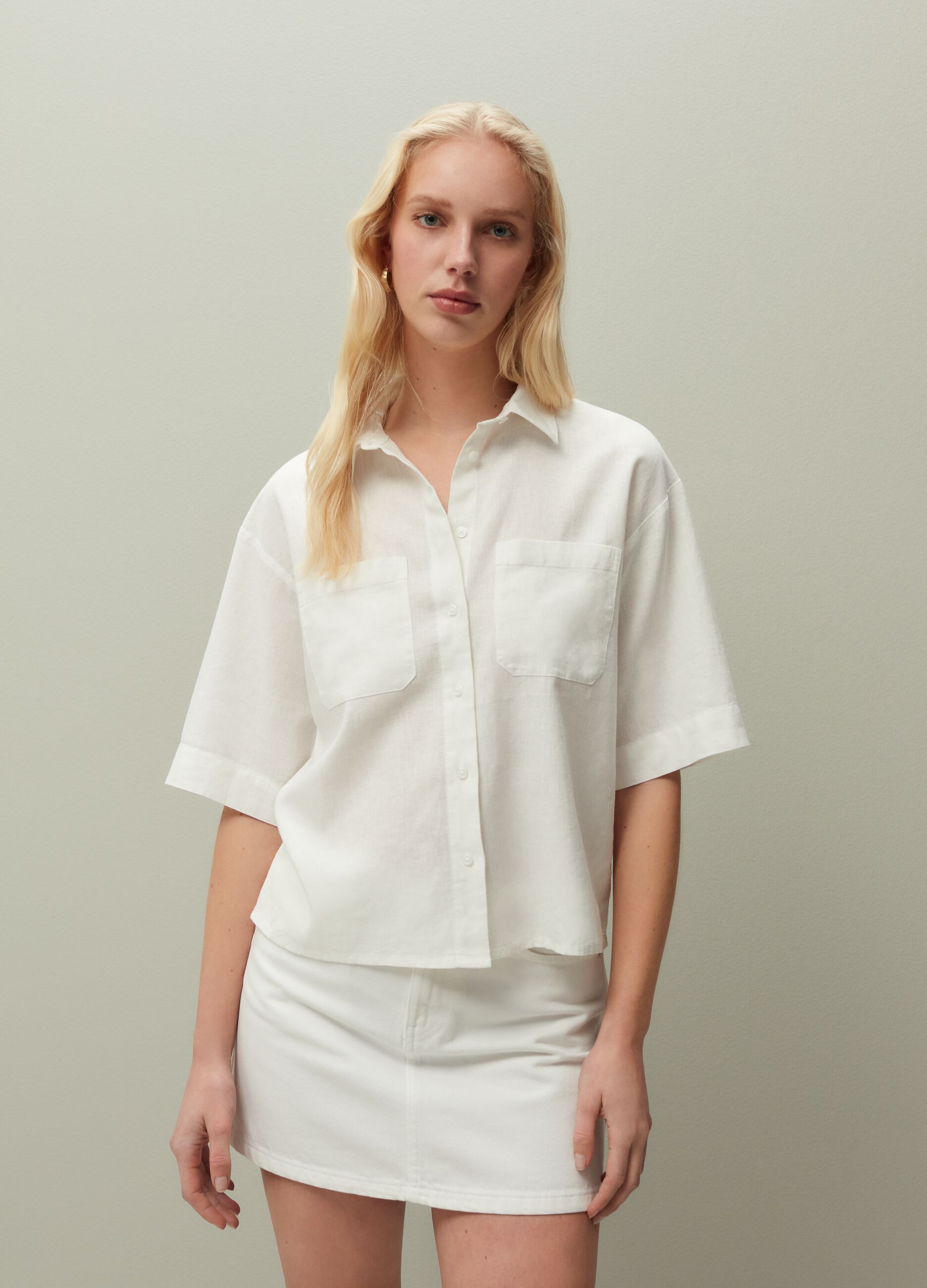 Shirt in linen and viscose