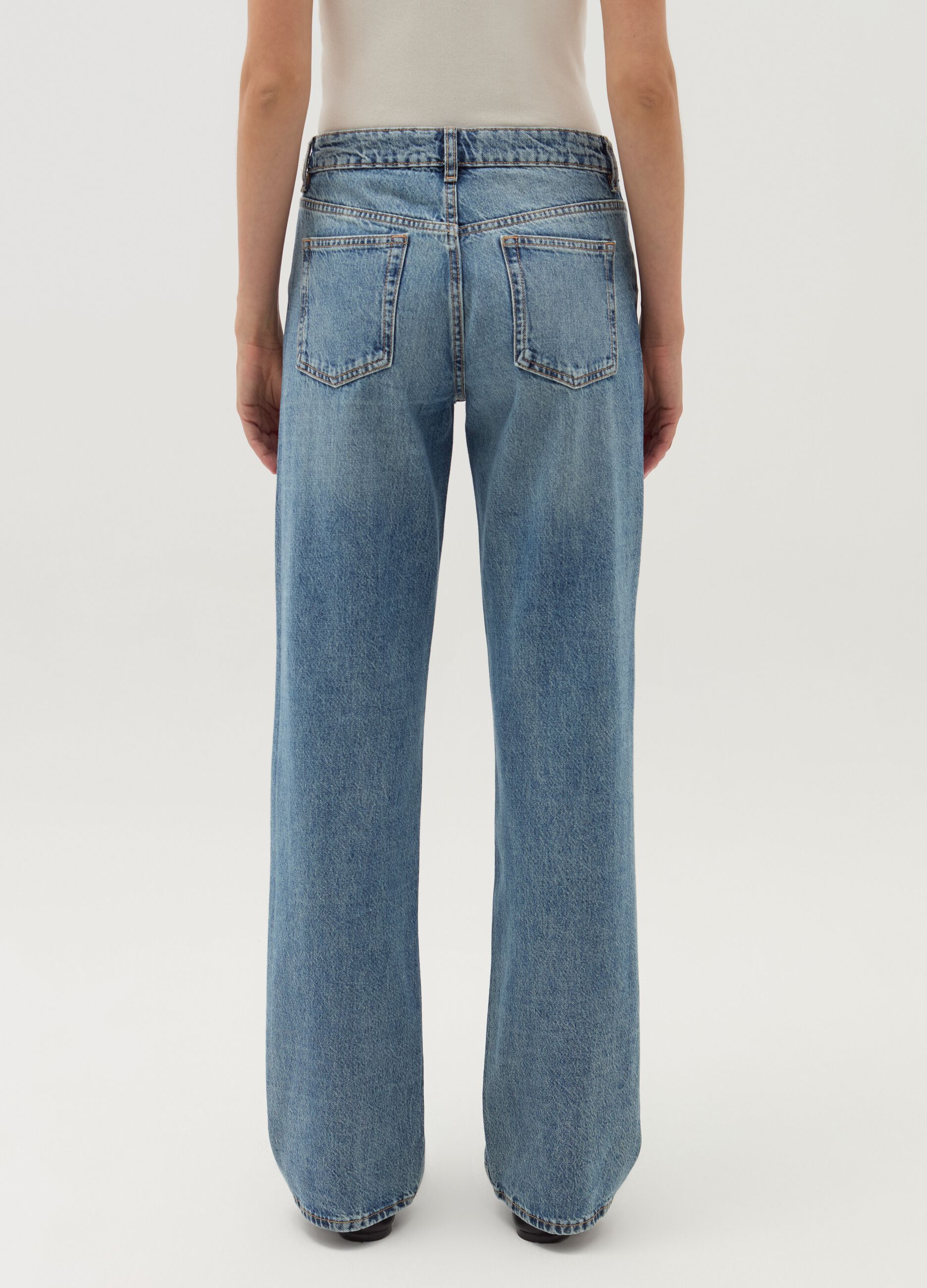 Straight-fit acid wash jeans with fading