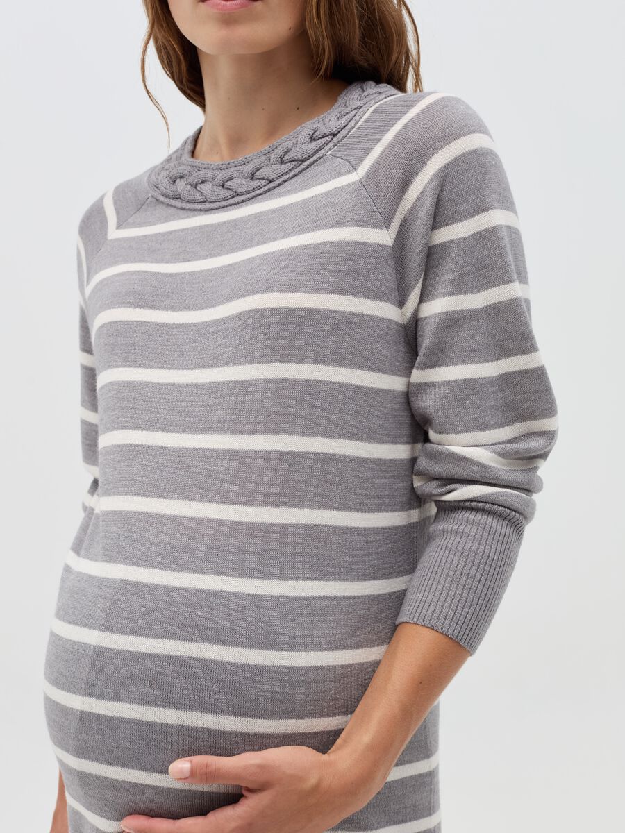 Striped maternity mini dress_3