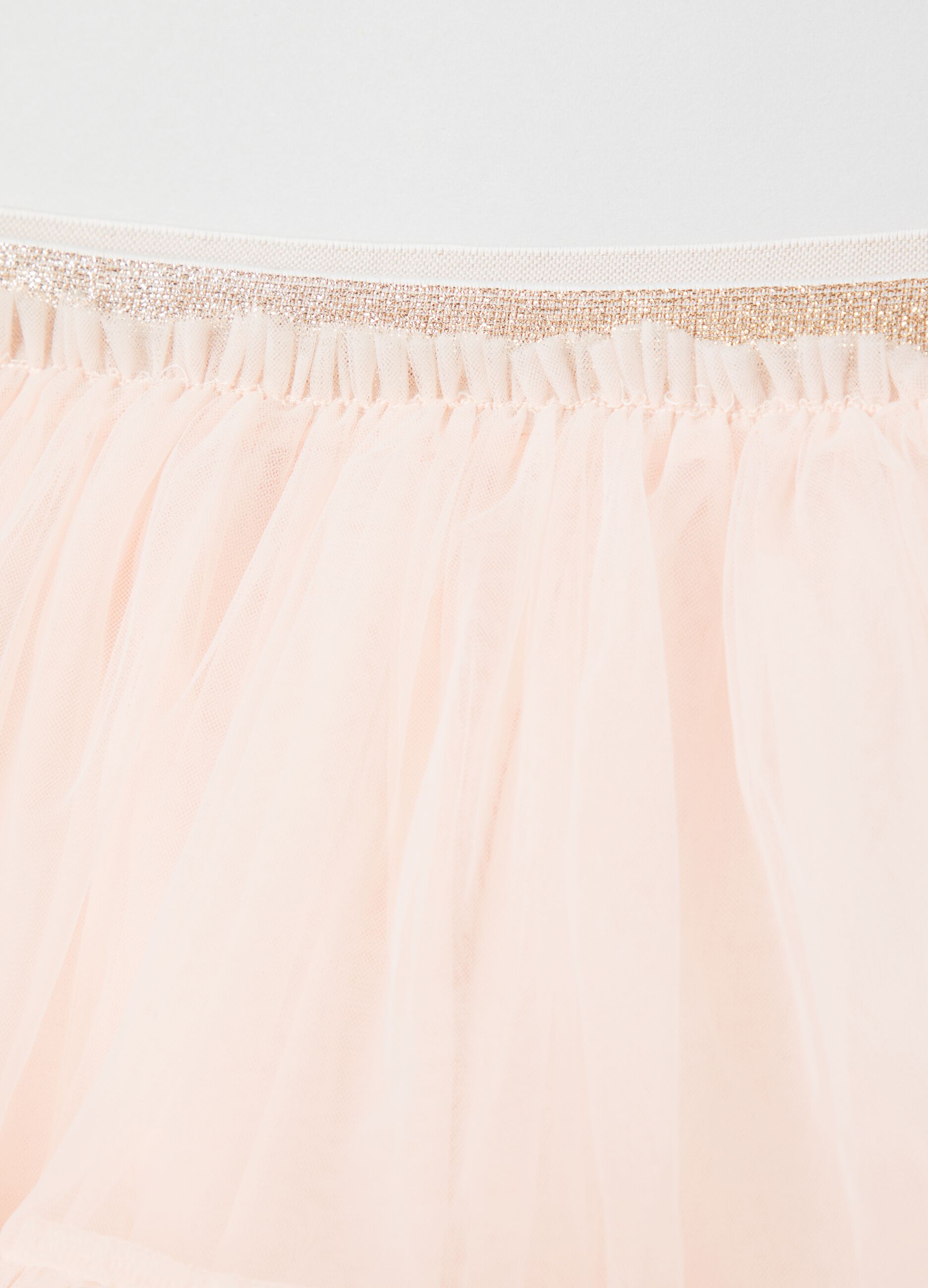 Wide skirt in tulle