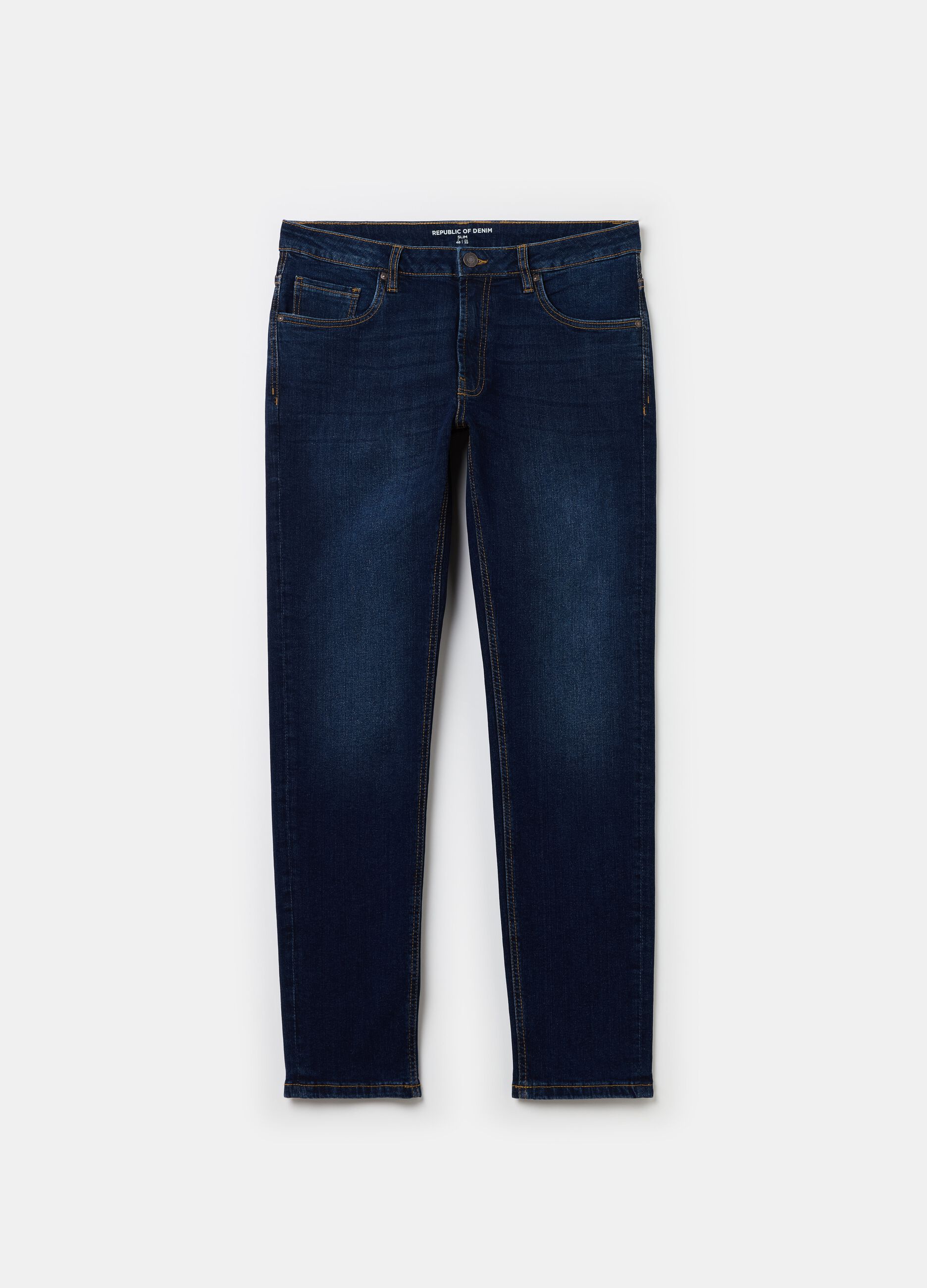 Slim-fit jeans with five pockets